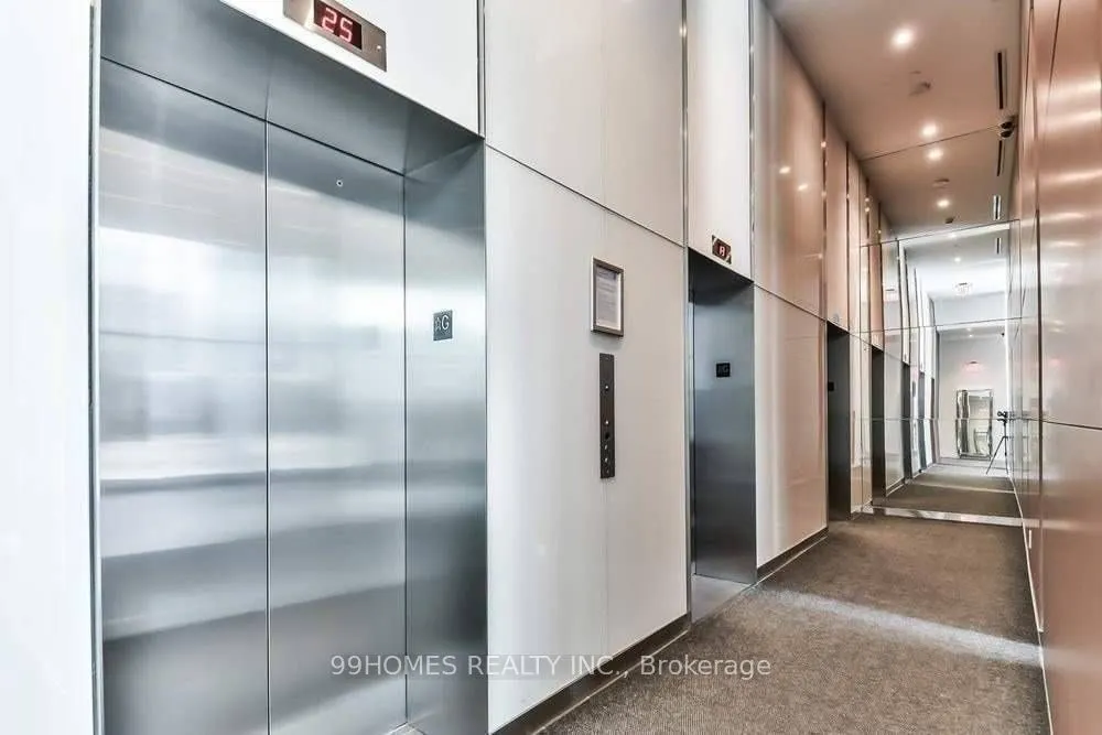 170 Fort York Boulevard, #513