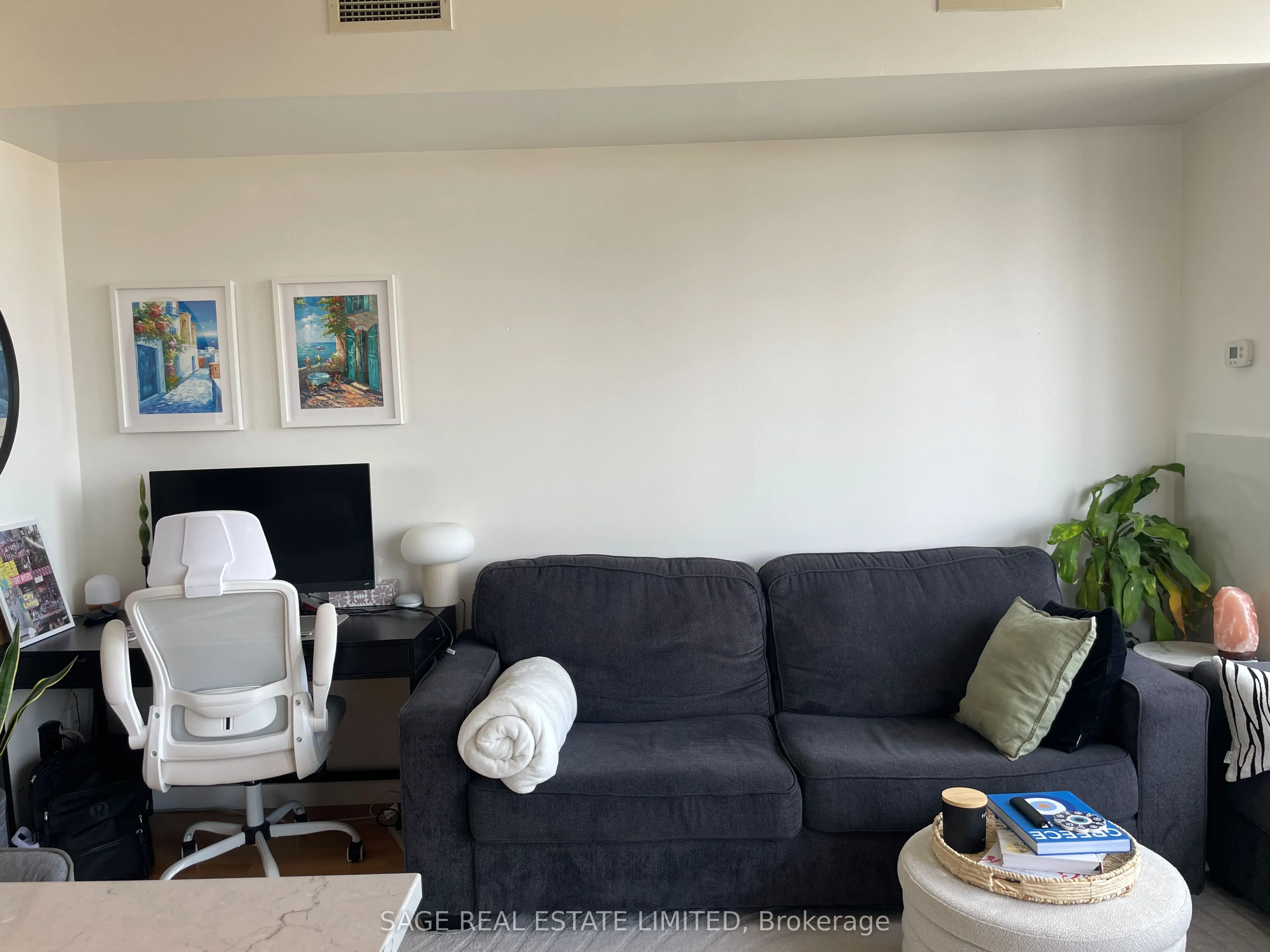 281 Mutual Street, #2107