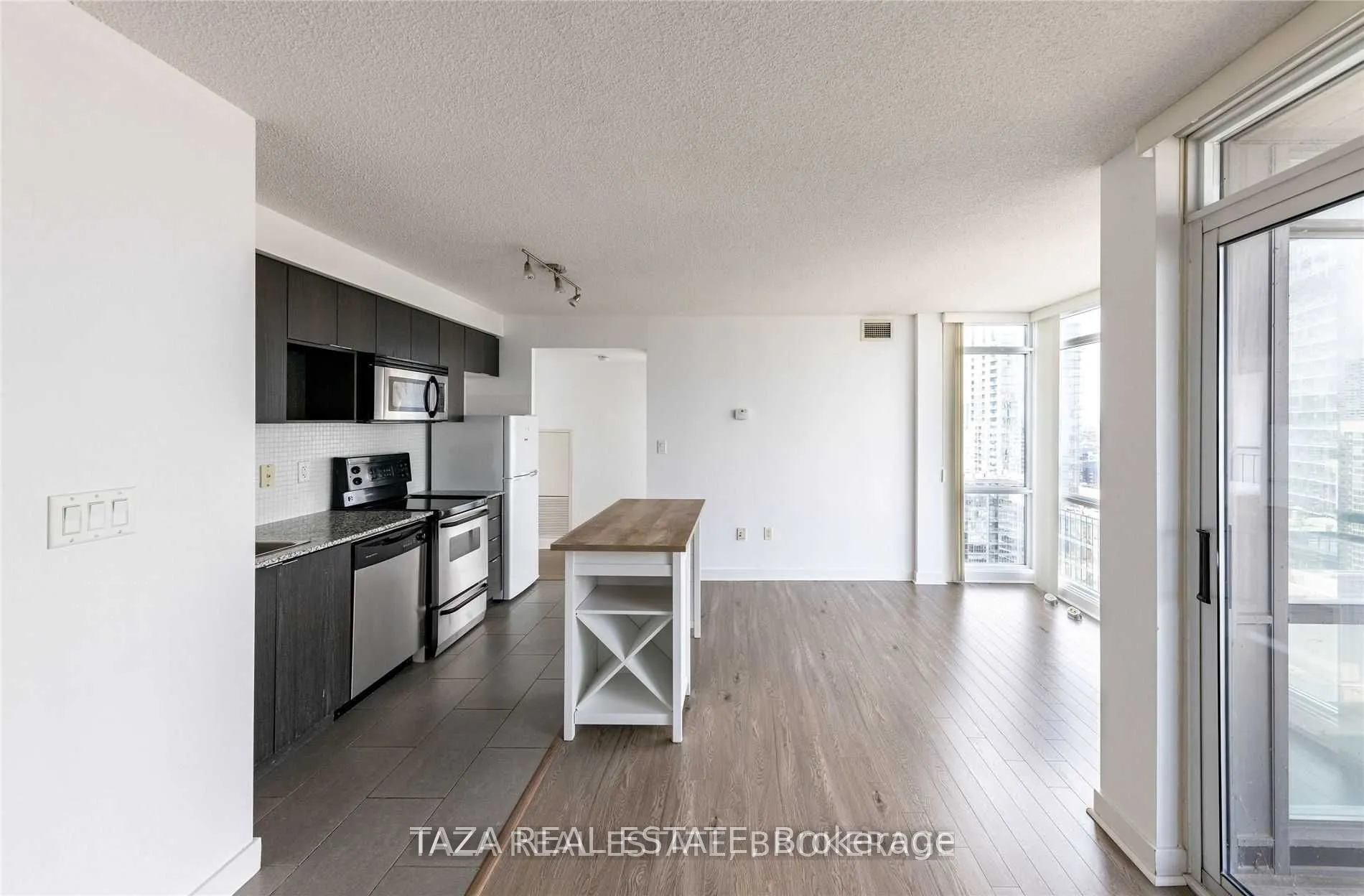 15 Fort York Boulevard N, #3503