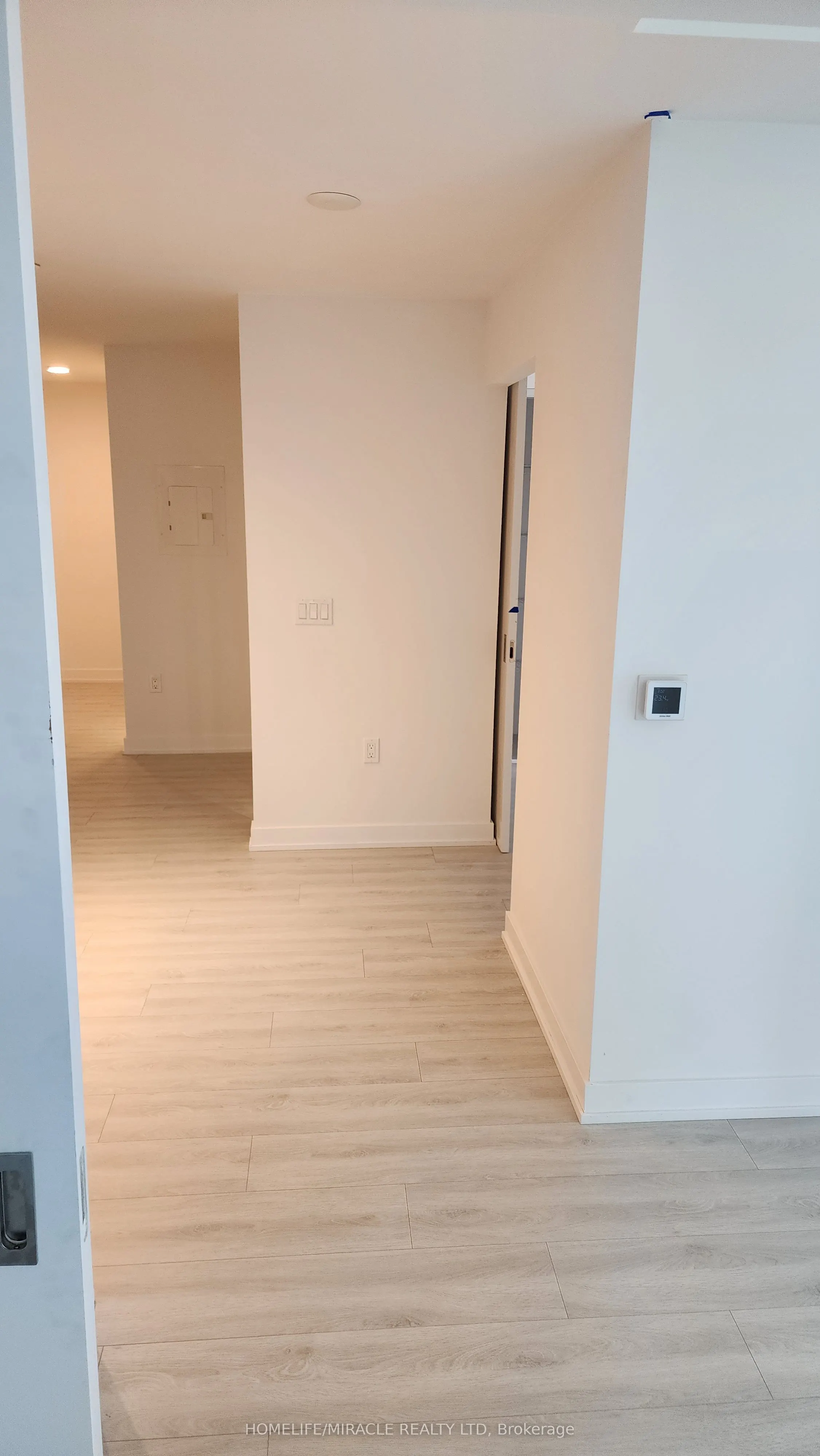 230 Simcoe Street, #724