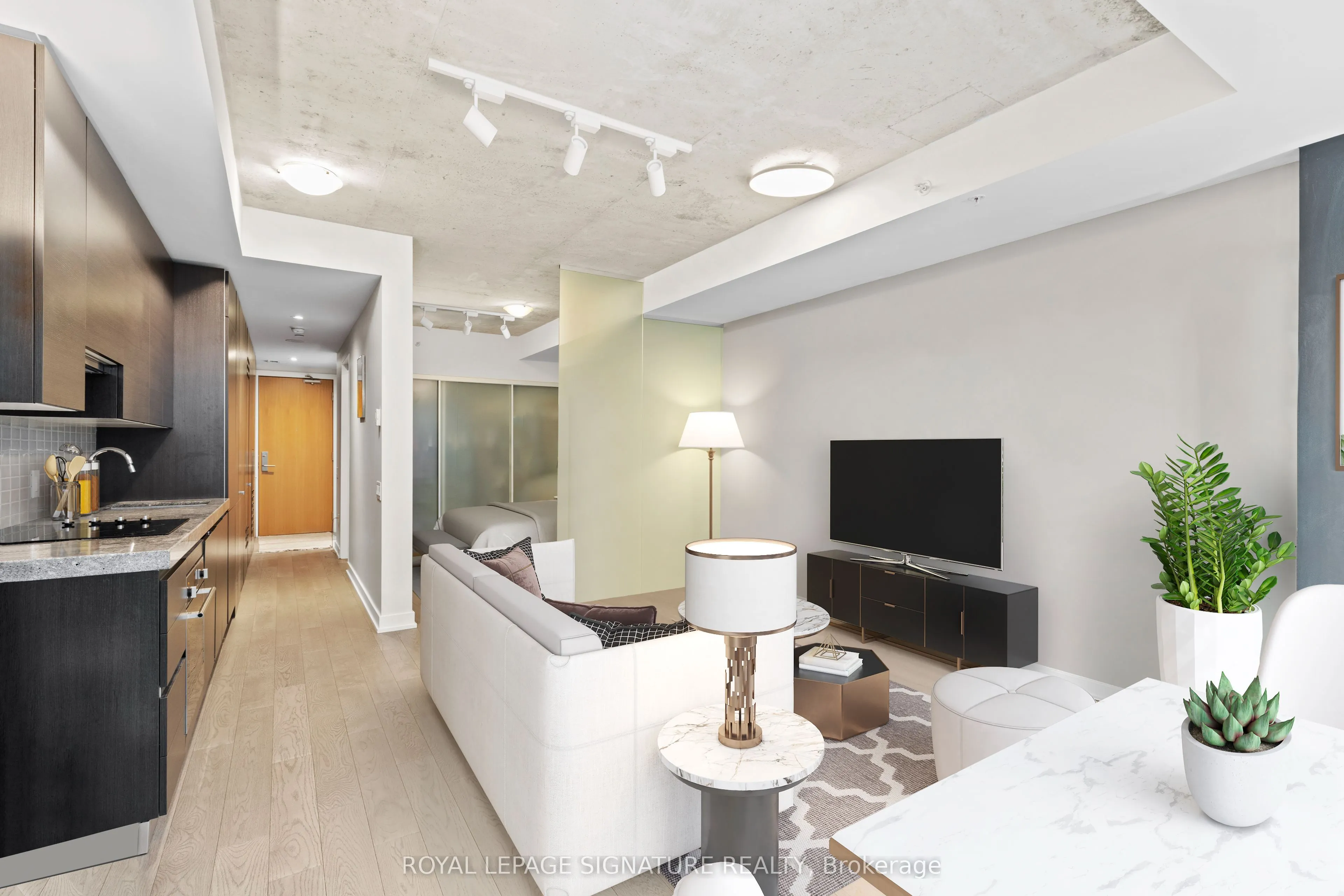 38 Stewart Street, #406