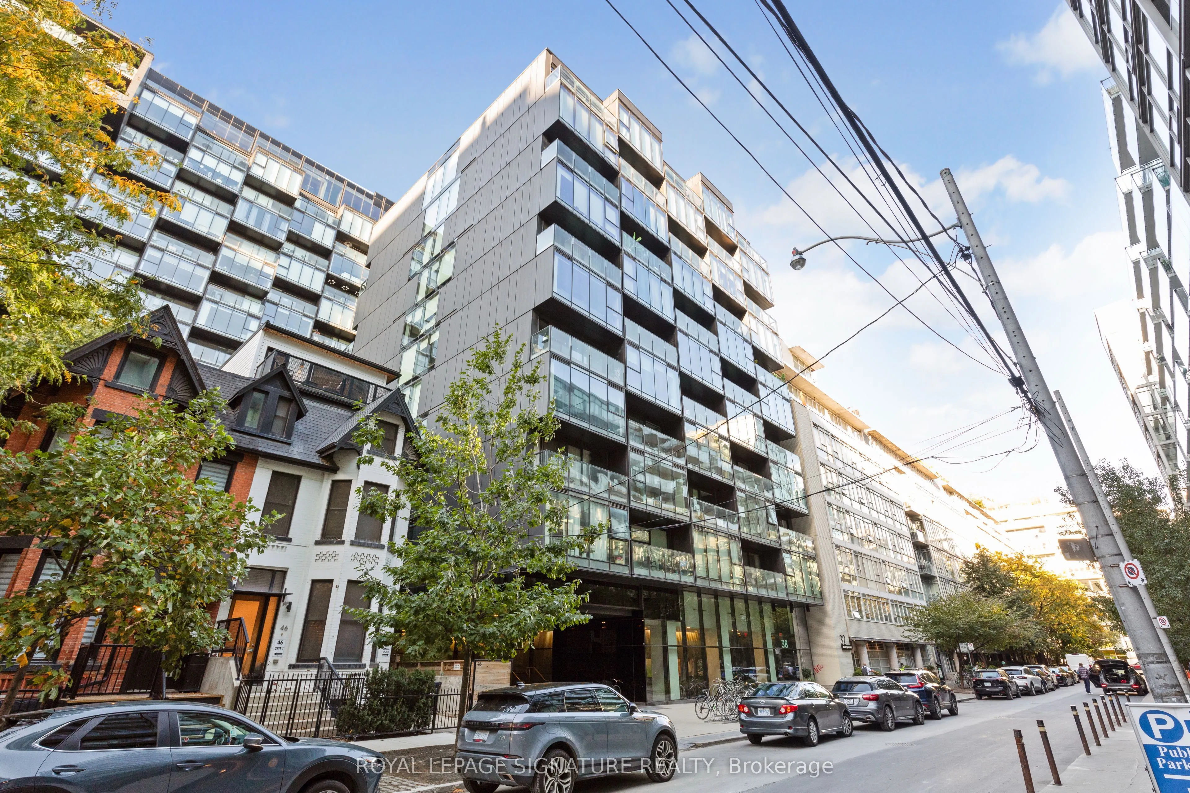 38 Stewart Street, #406