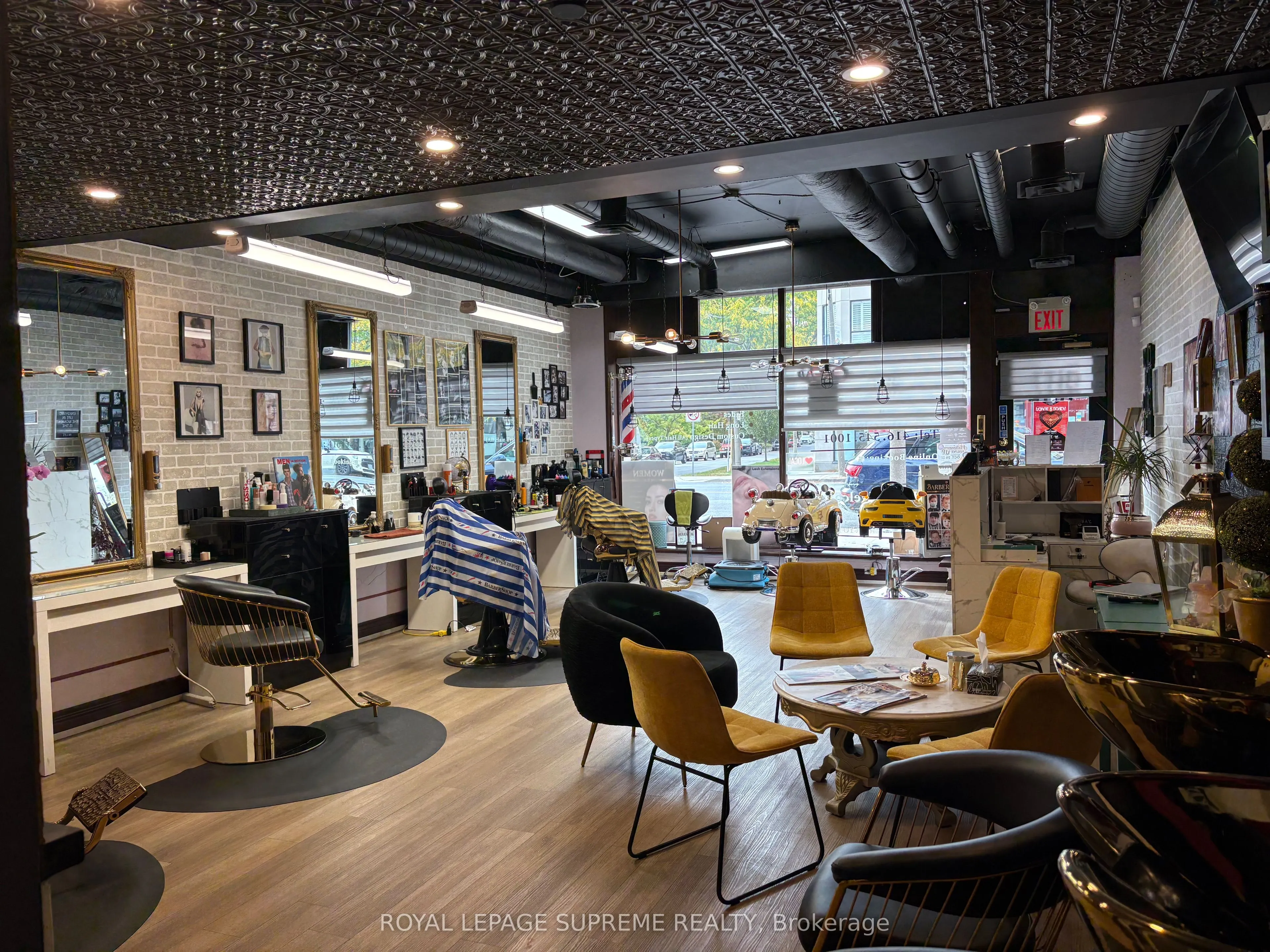 2721 Yonge Street
