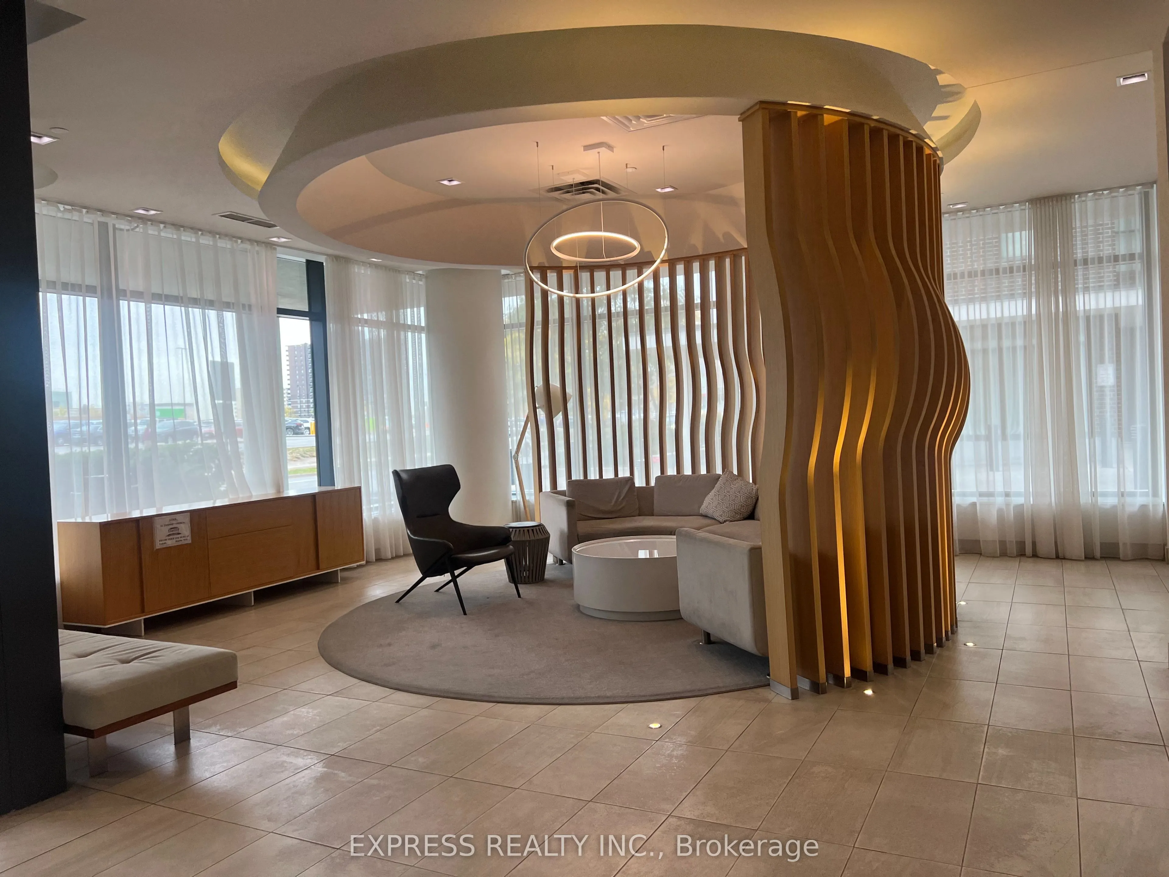 150 Fairview Mall Drive, #1109
