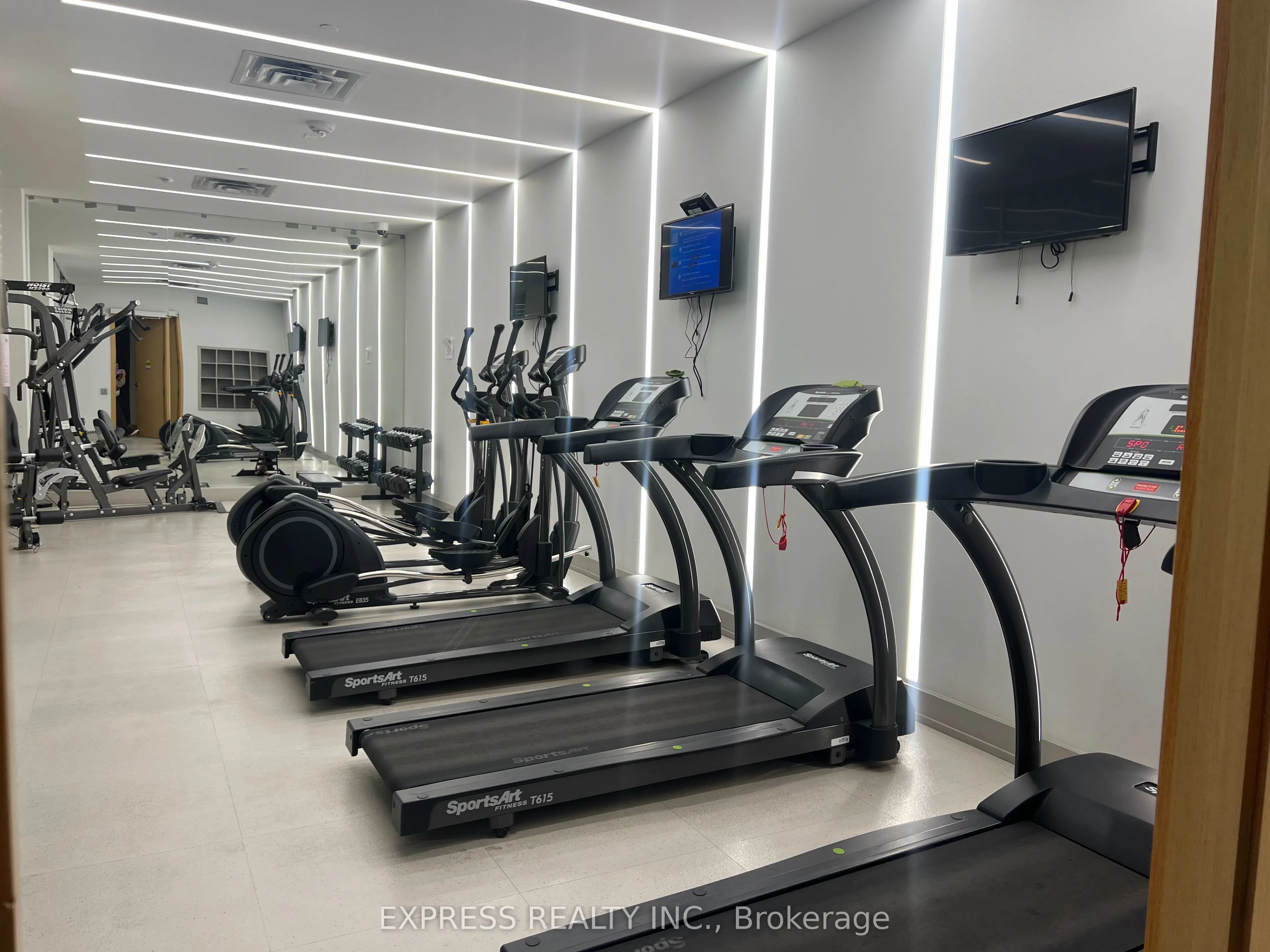 150 Fairview Mall Drive, #1109