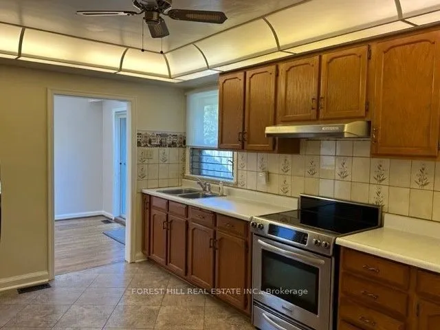 7 Harnish Crescent, #Main Fl