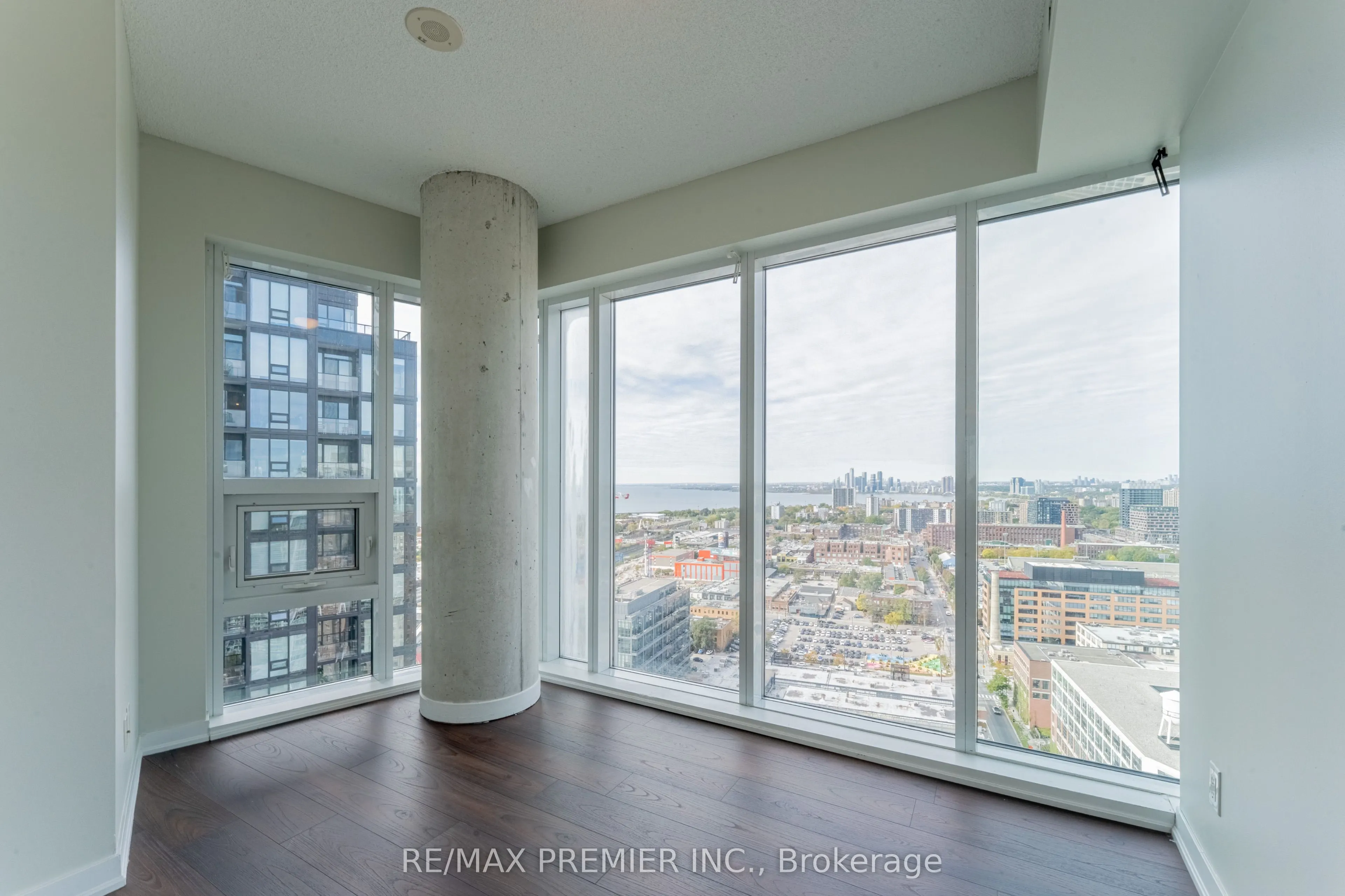 150 East Liberty Street, #2710