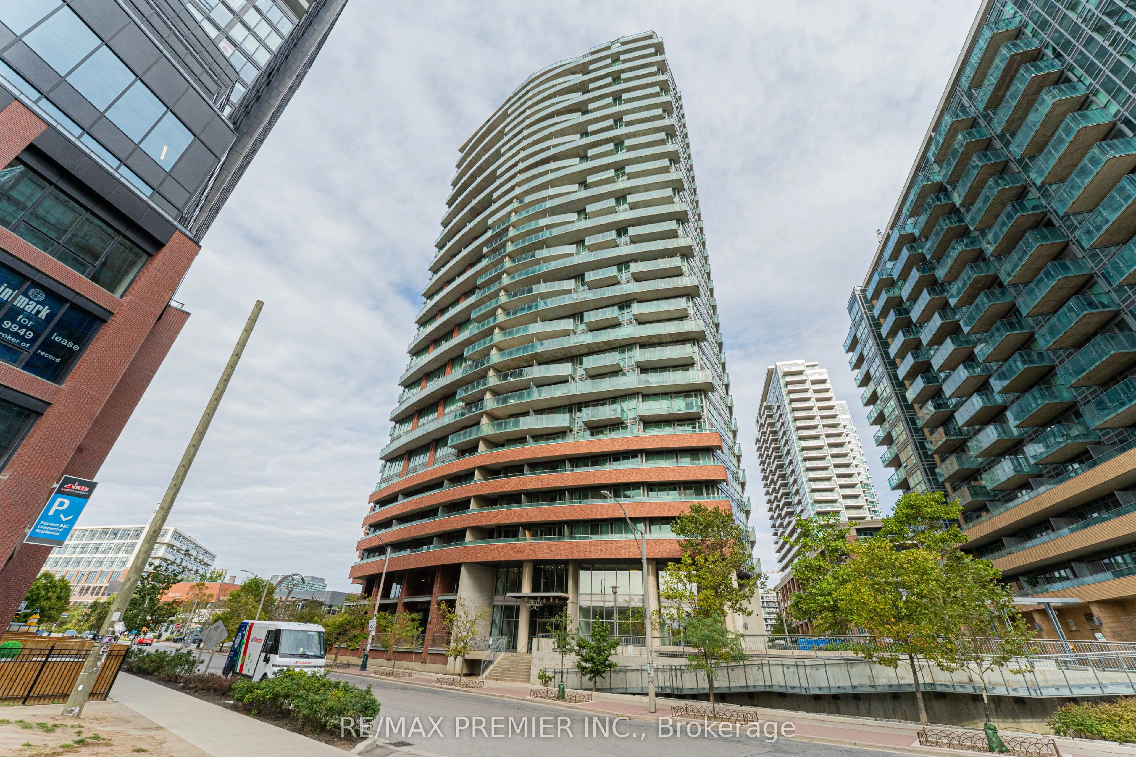 150 East Liberty Street, #2710