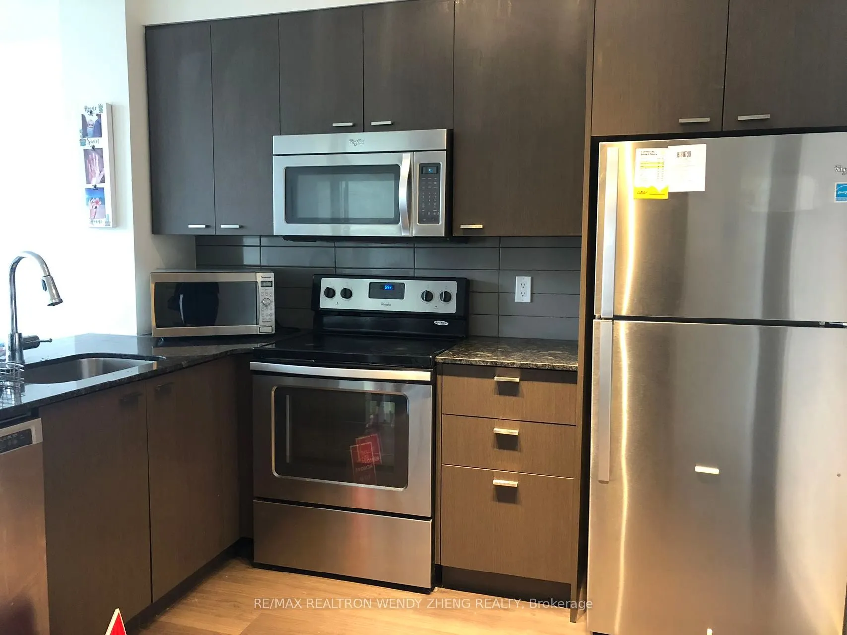 88 Sheppard Avenue E #1906