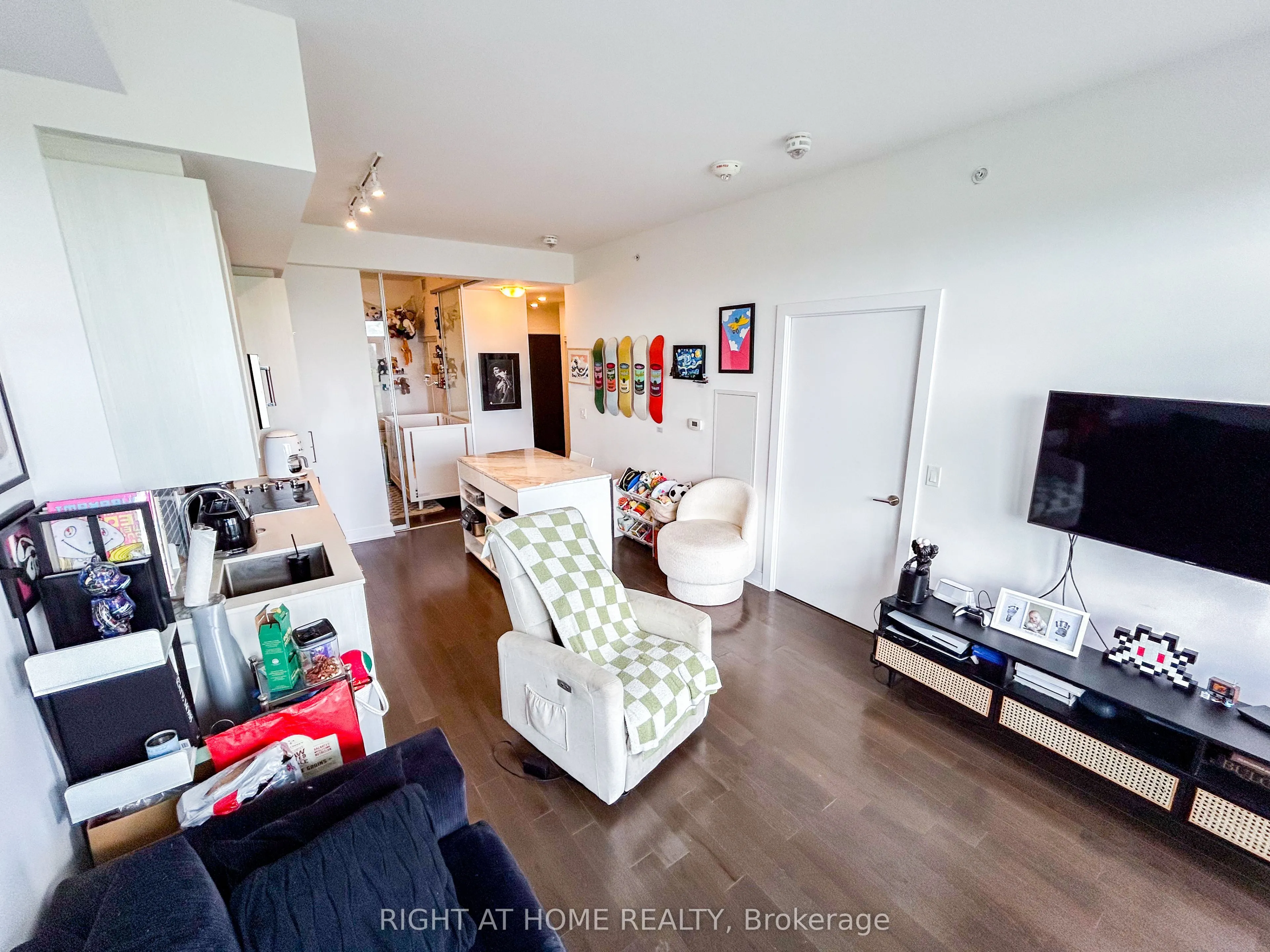 181 Bedford Road, #2403
