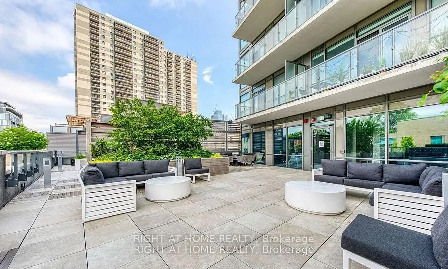 181 Bedford Road, #2403