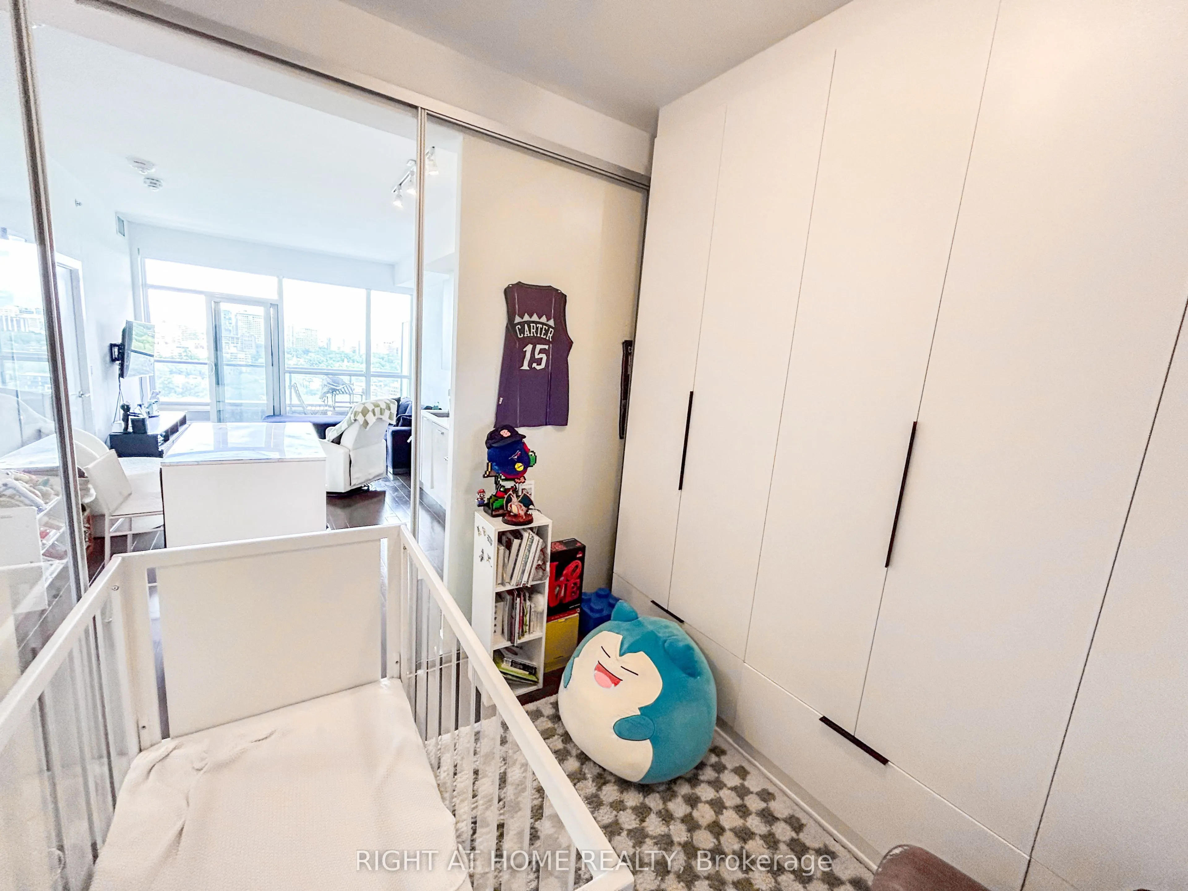 181 Bedford Road, #2403