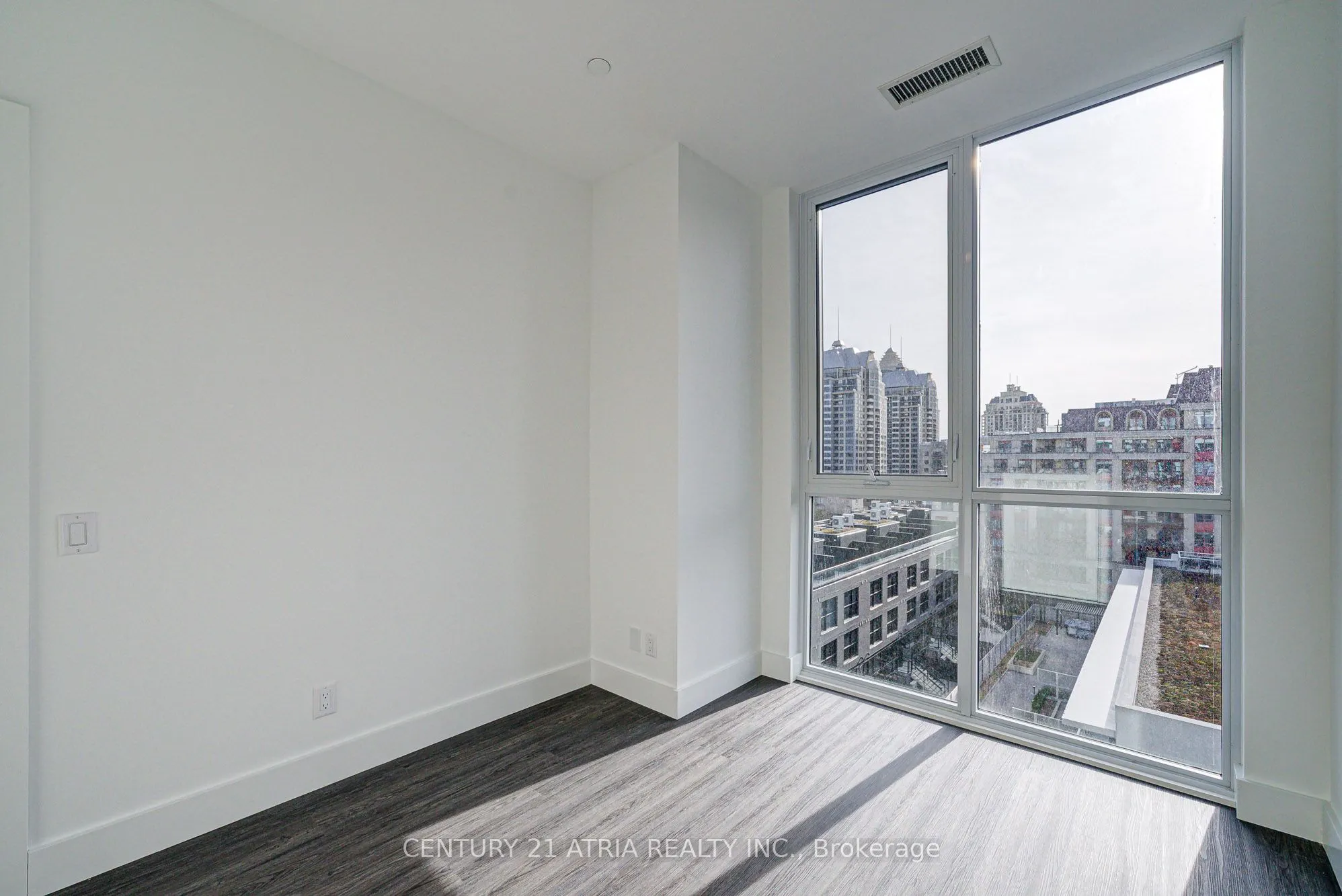 625 Sheppard Avenue E, #709