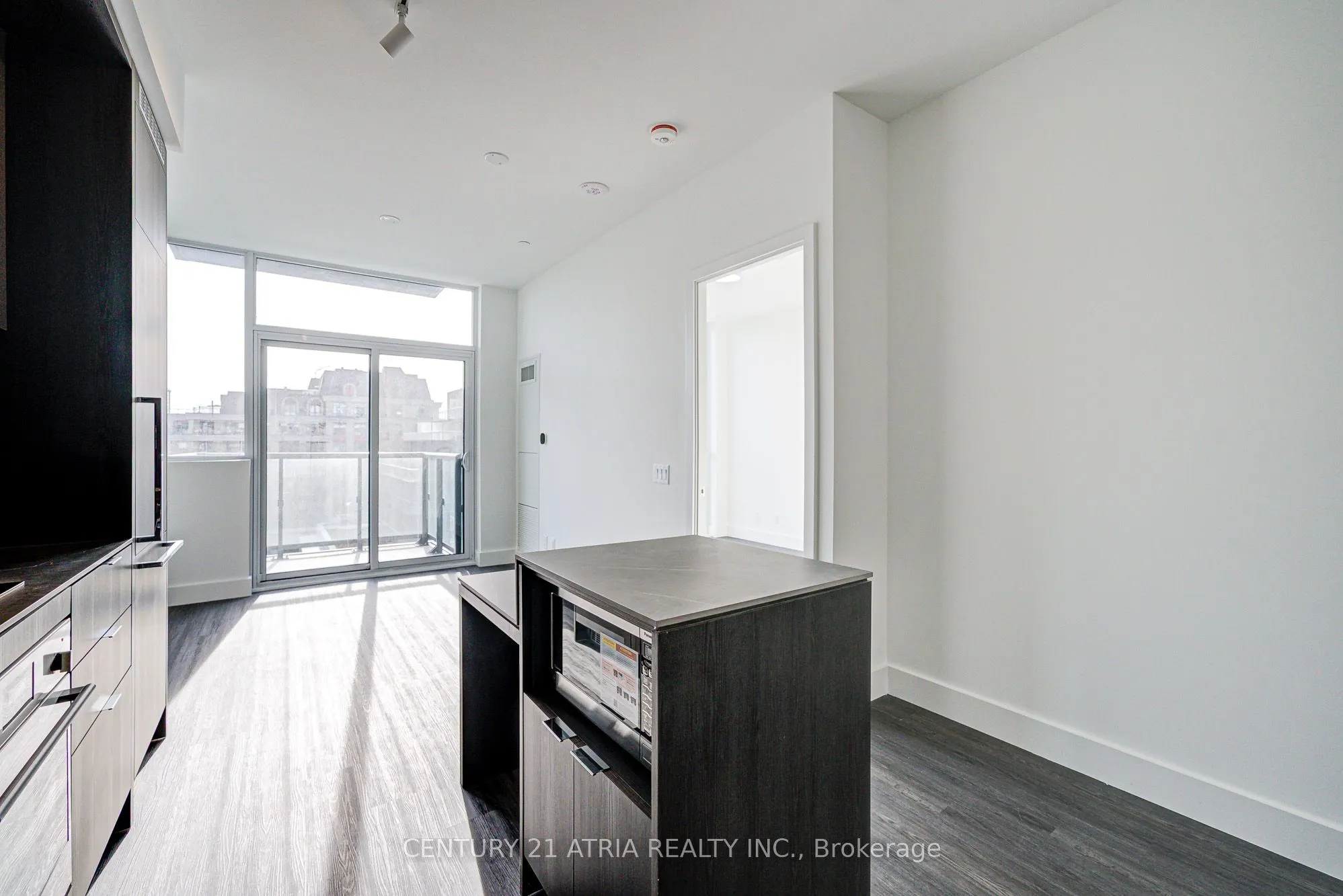 625 Sheppard Avenue E, #709