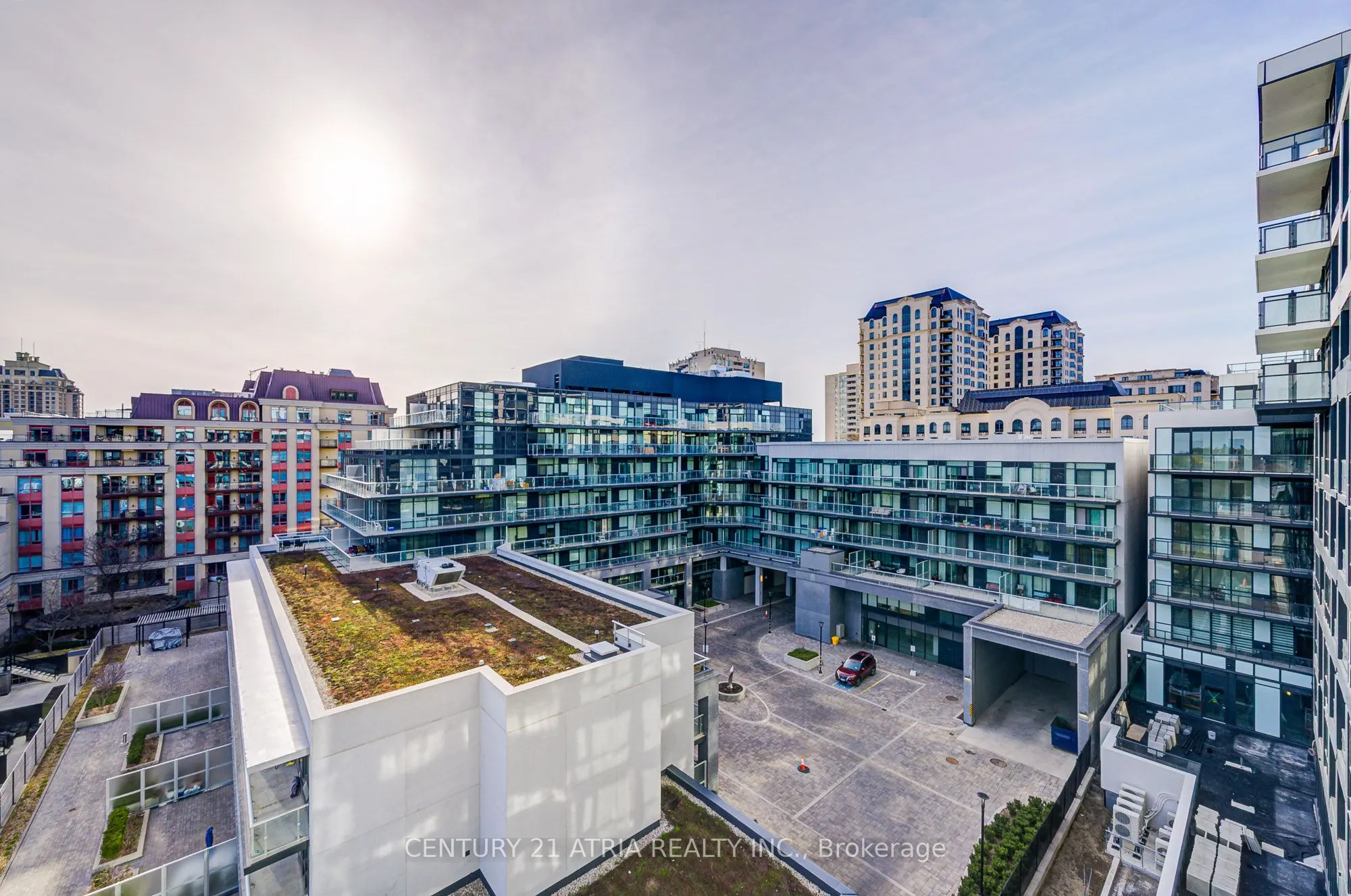 625 Sheppard Avenue E, #709