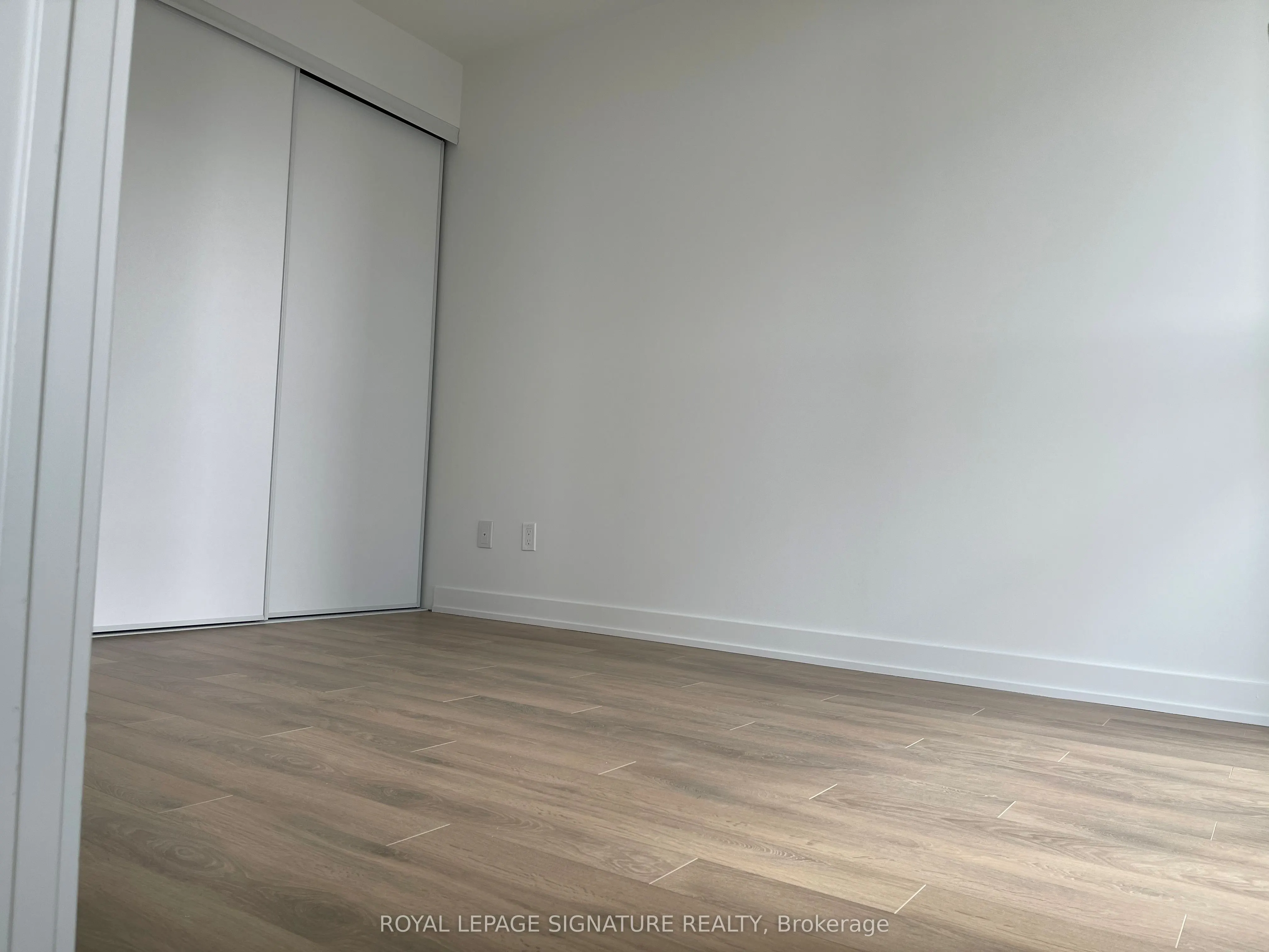 50 Ordnance Street, #1403