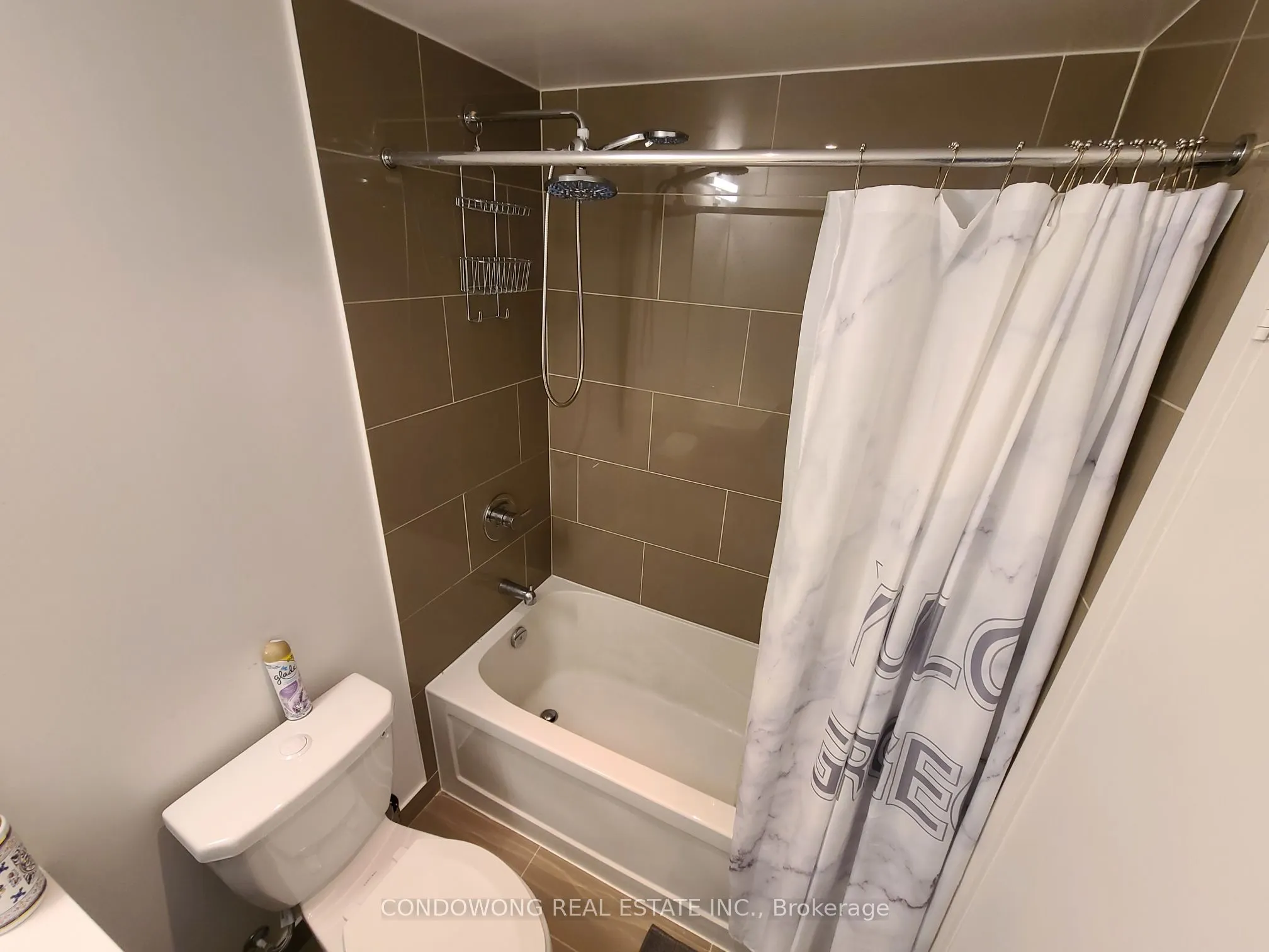 100 Harbour Street, #4110