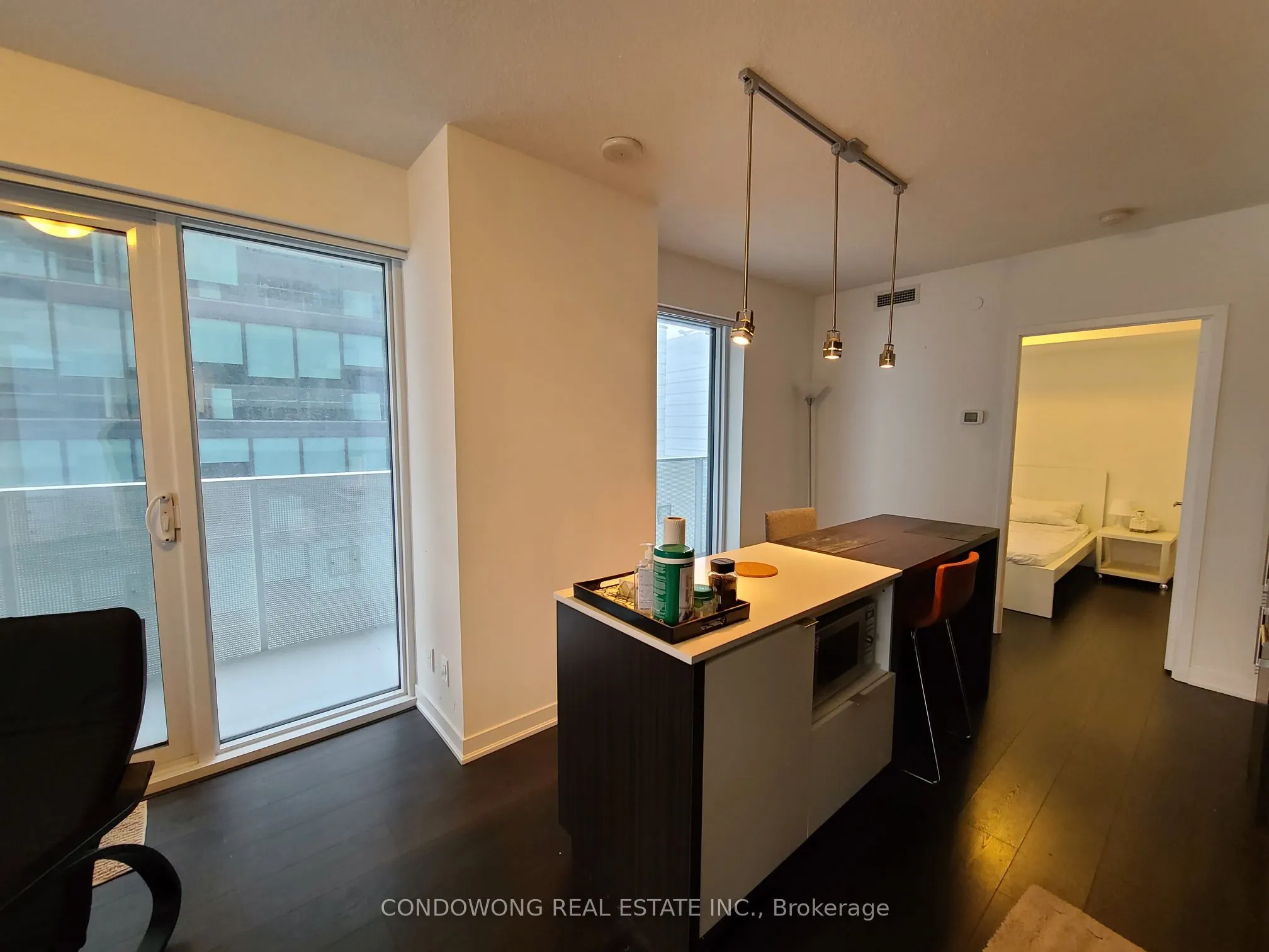 100 Harbour Street, #4110