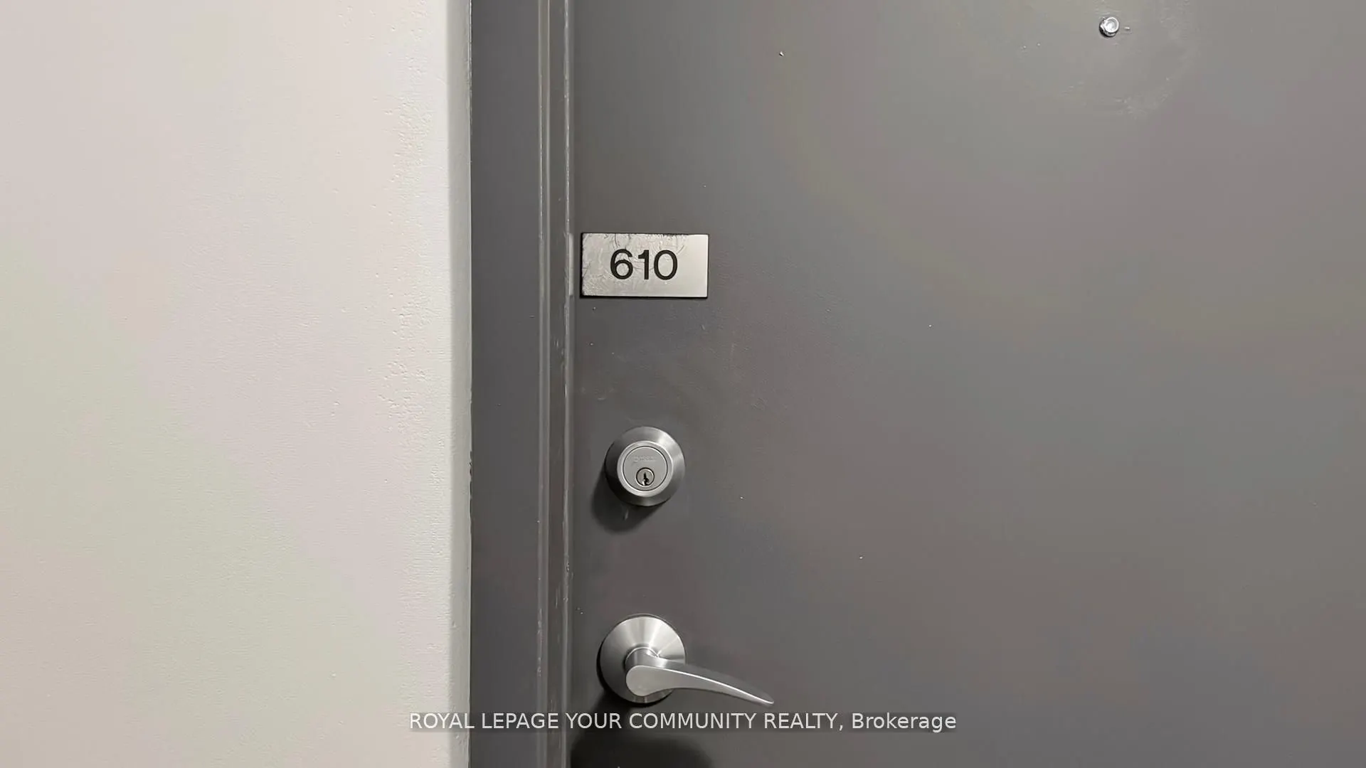 225 wellesley Street, #610