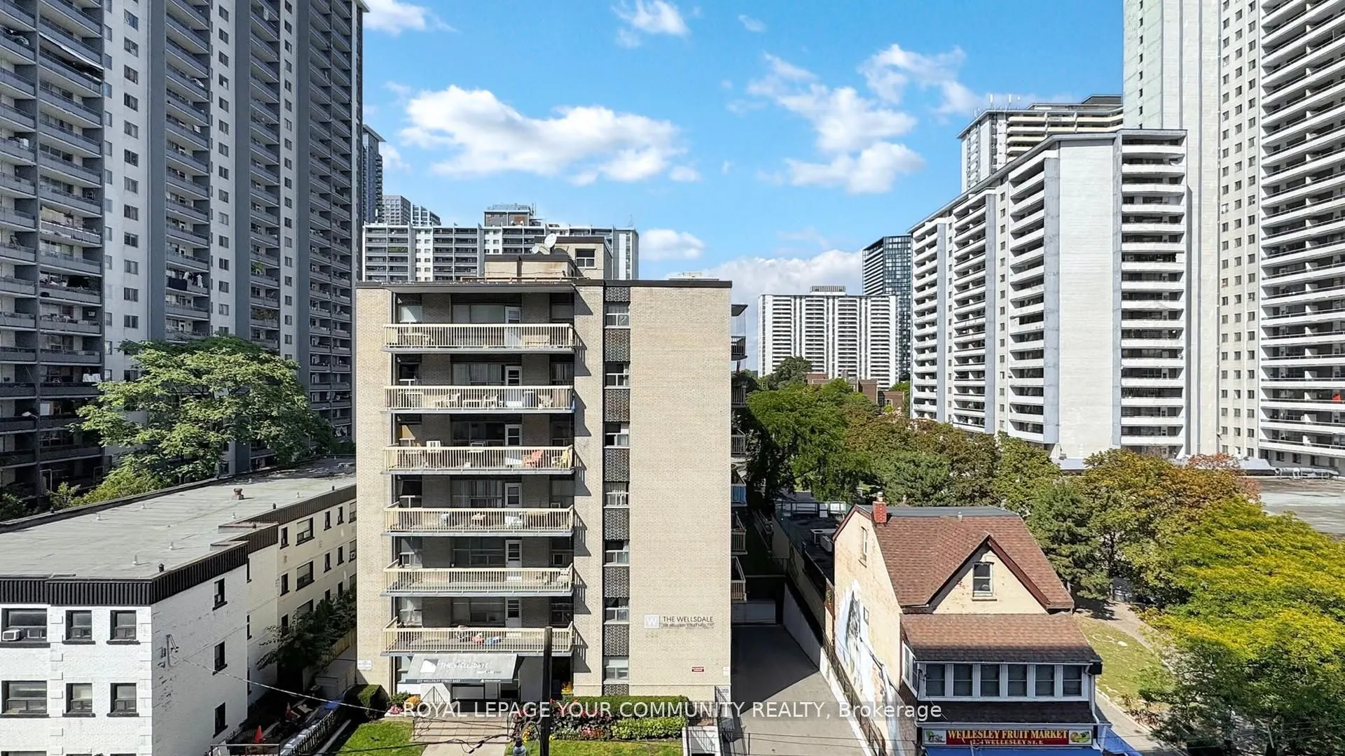 225 wellesley Street, #610