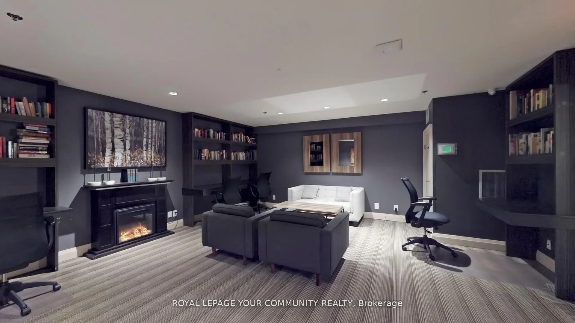 225 wellesley Street, #610