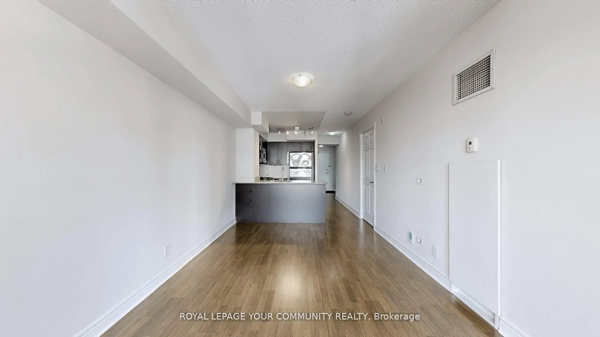 225 wellesley Street, #610