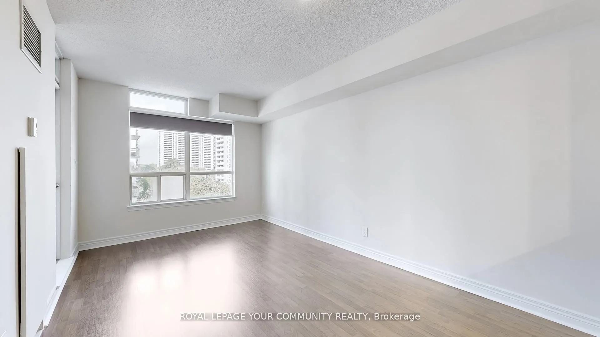 225 wellesley Street, #610