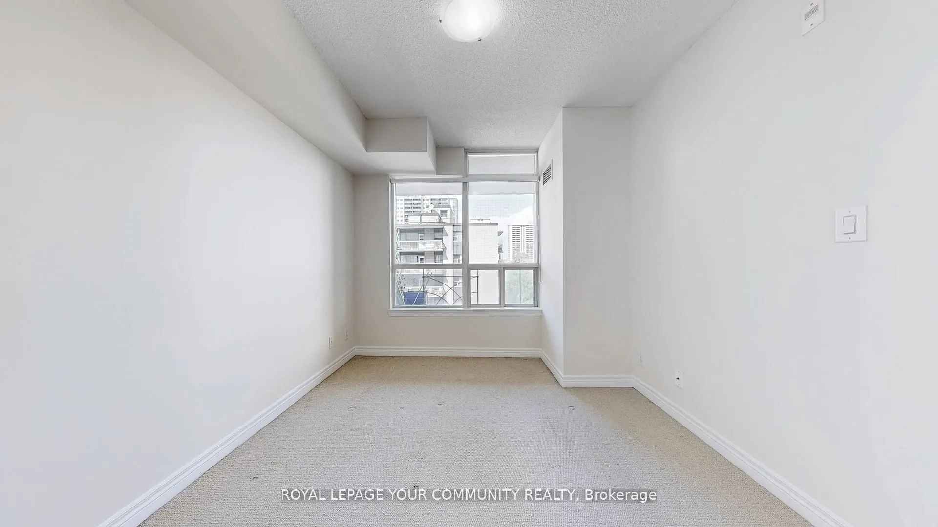 225 wellesley Street, #610