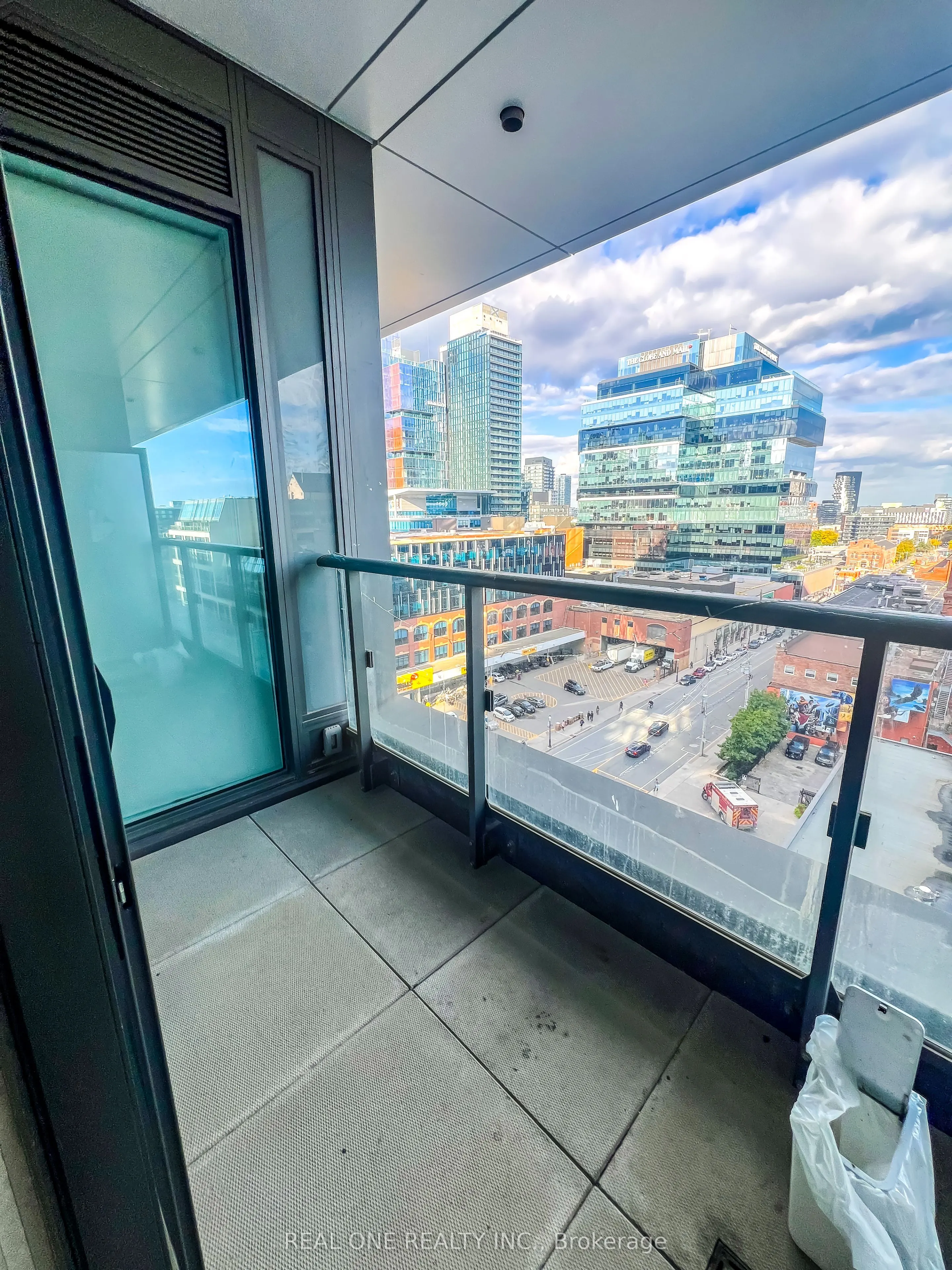 70 Princess Street E, #1003E