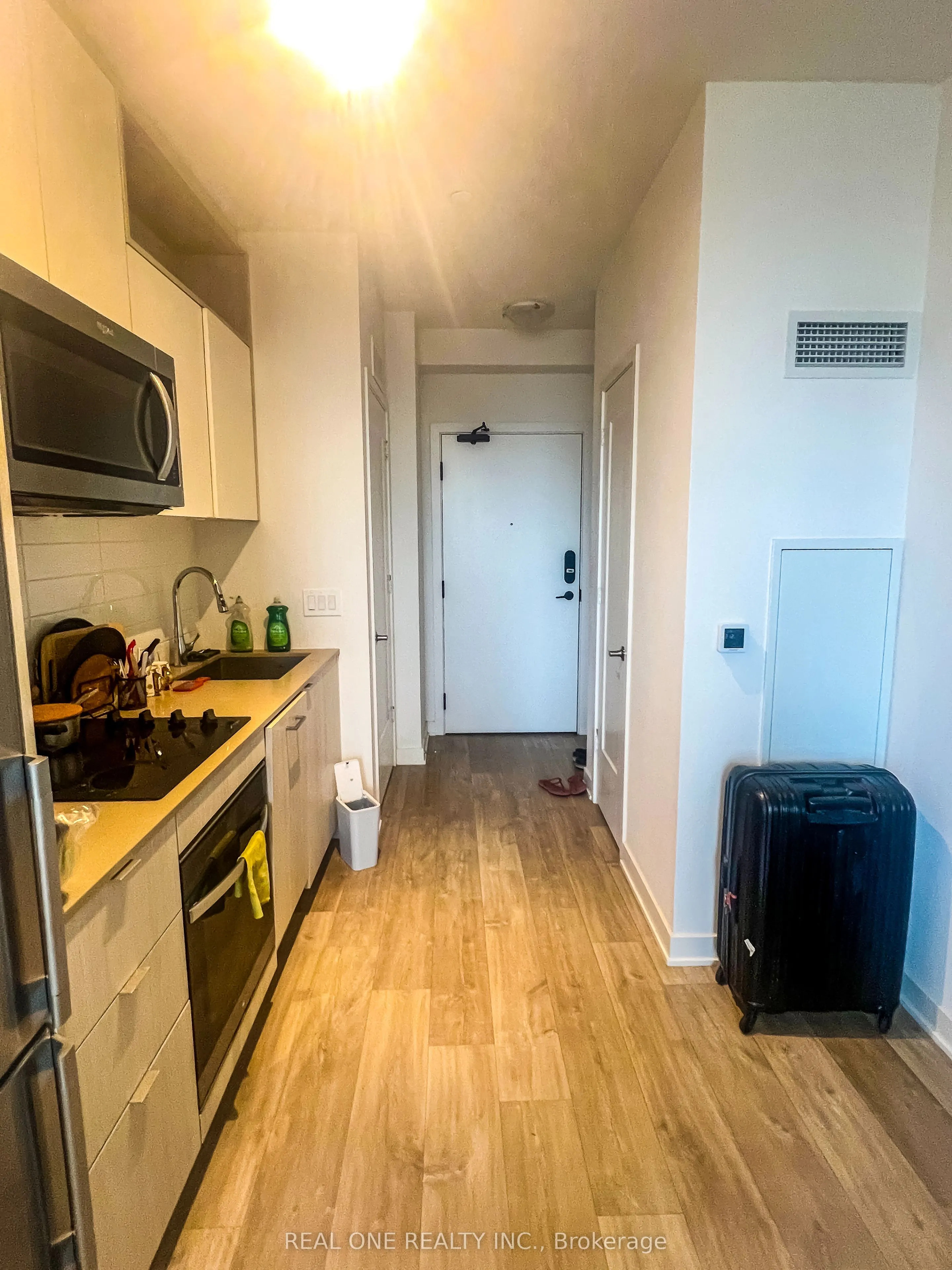 70 Princess Street E, #1003E