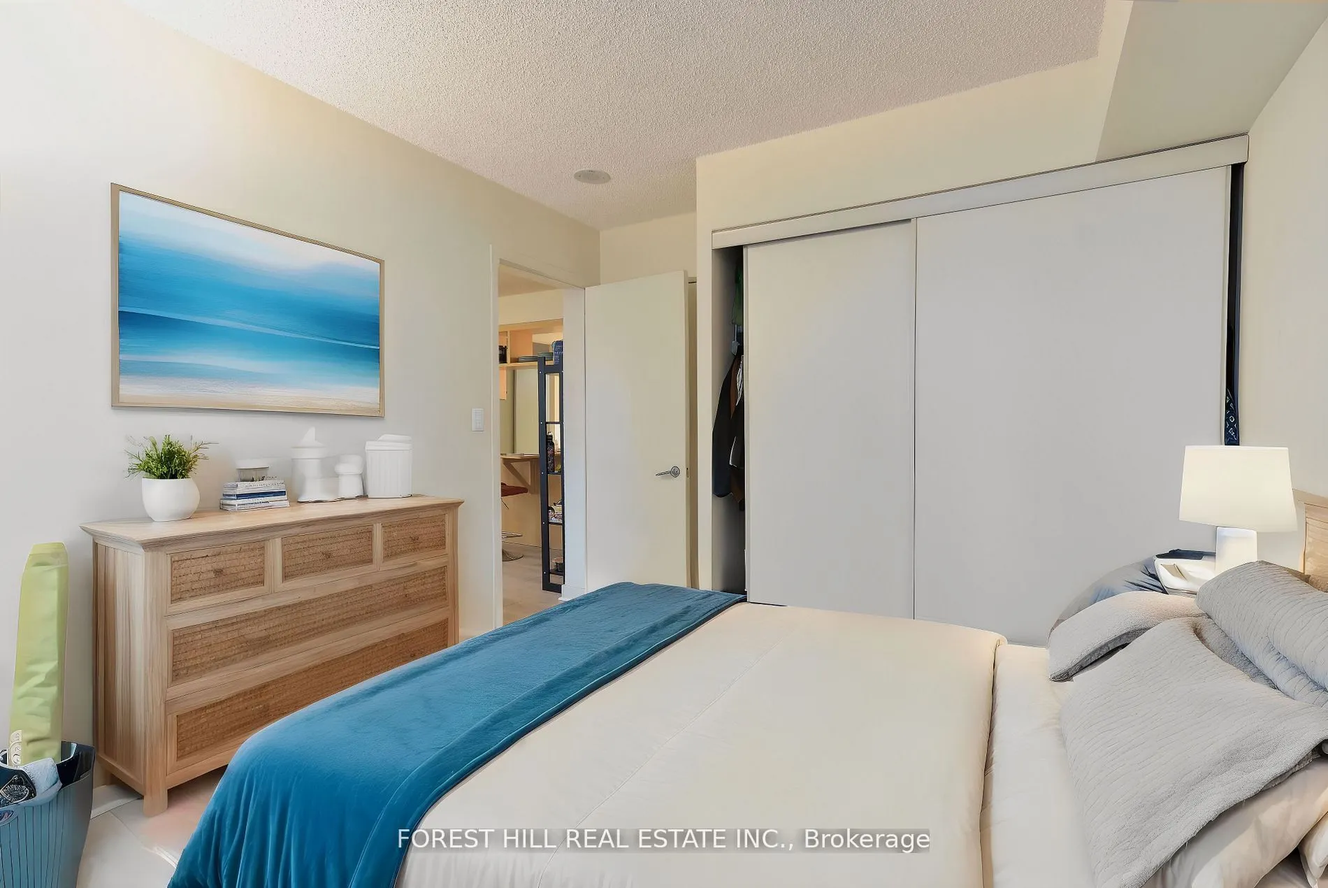 397 Front Street W, #2211