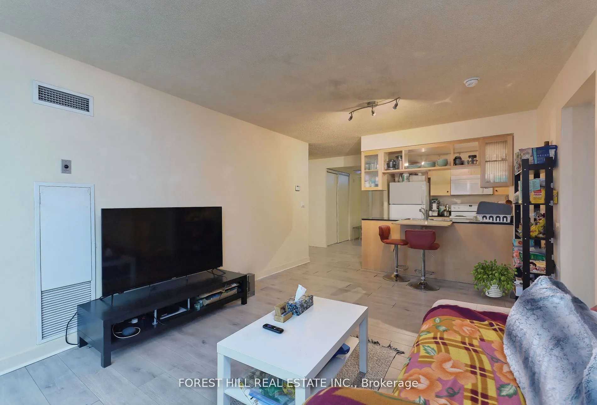 397 Front Street W, #2211