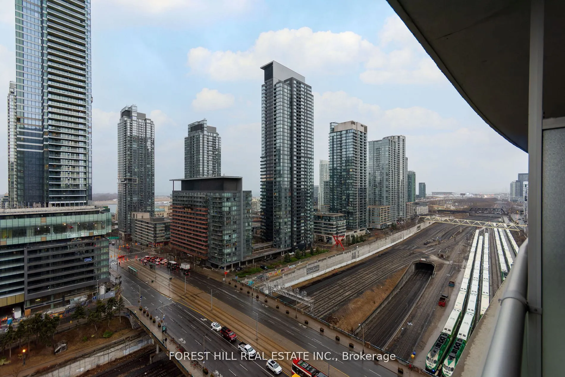 397 Front Street W, #2211
