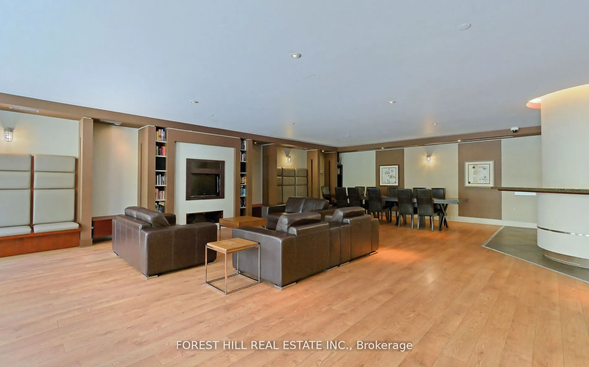 397 Front Street W, #2211