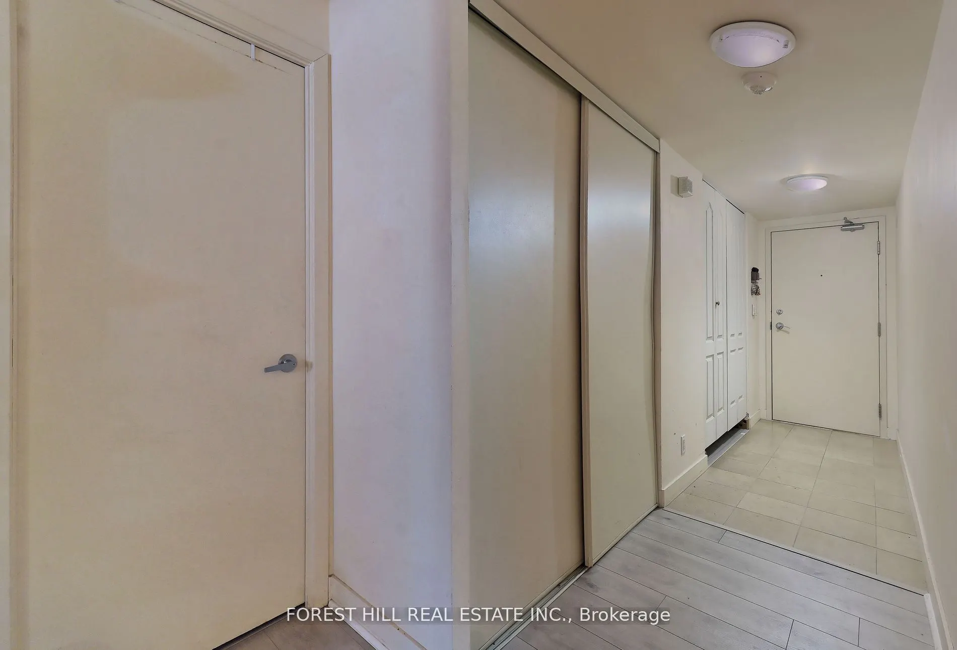 397 Front Street W, #2211