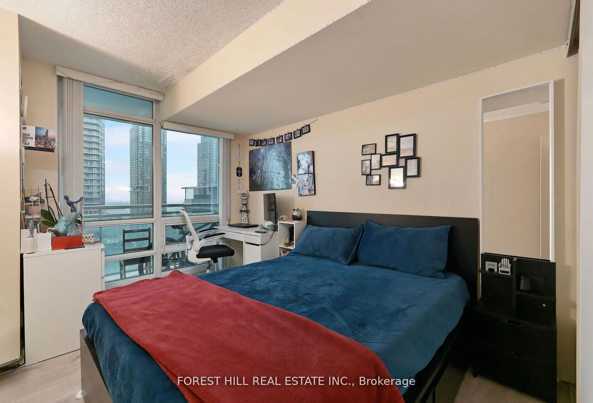 397 Front Street W, #2211