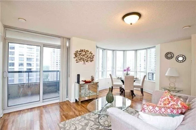 15 Northtown Way, #1218