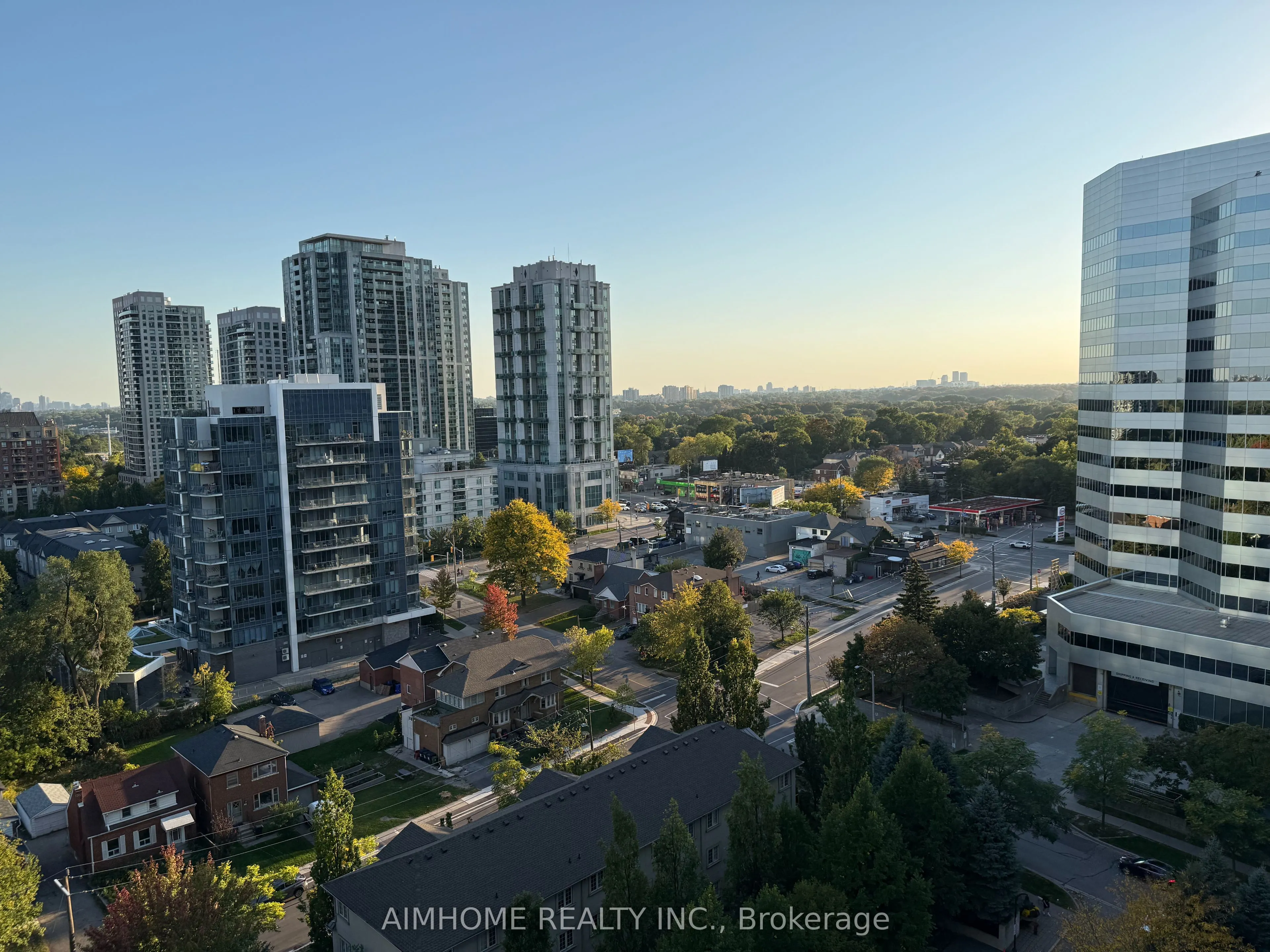 35 Bales Avenue, #1816