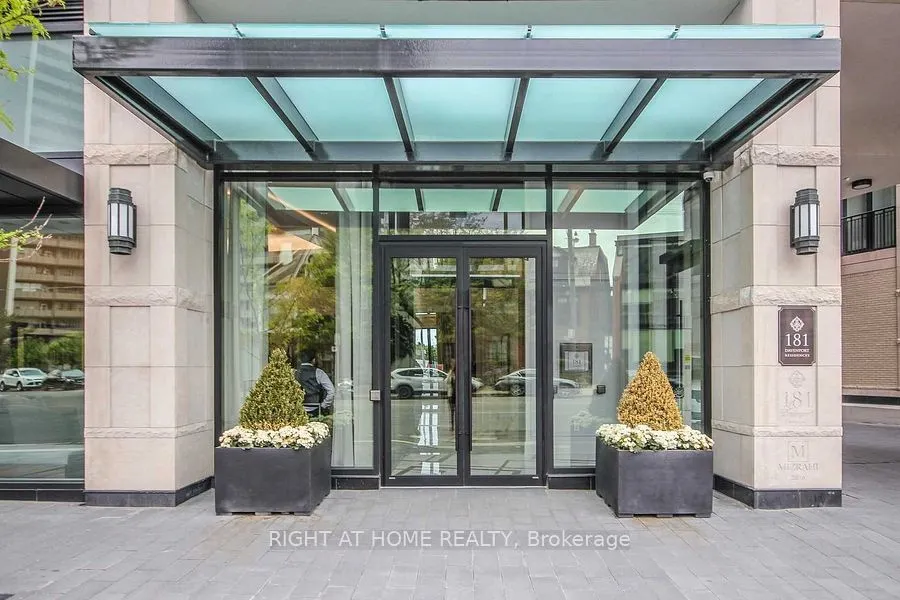 181 Davenport Road, #306