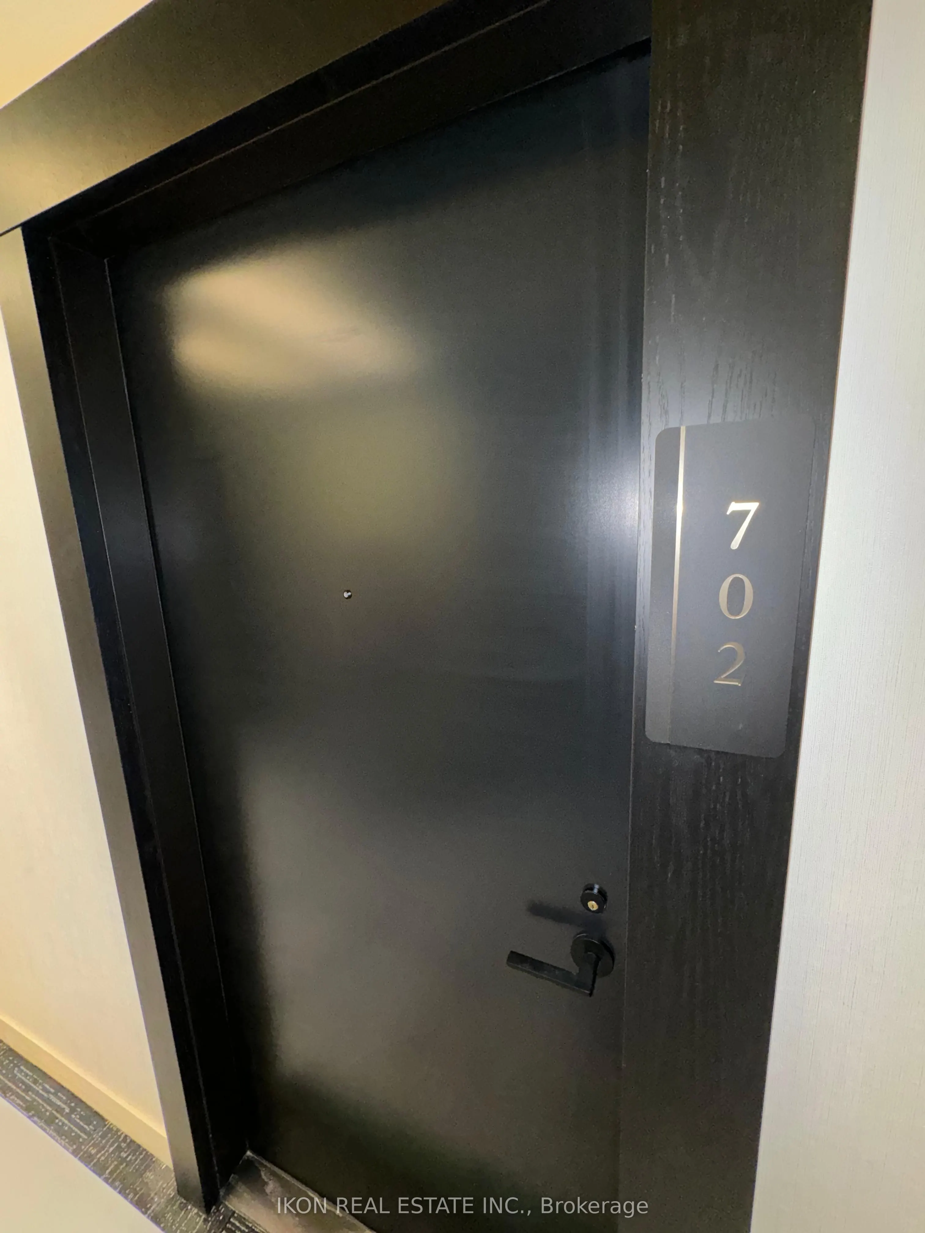 117 Broadway Avenue, #702