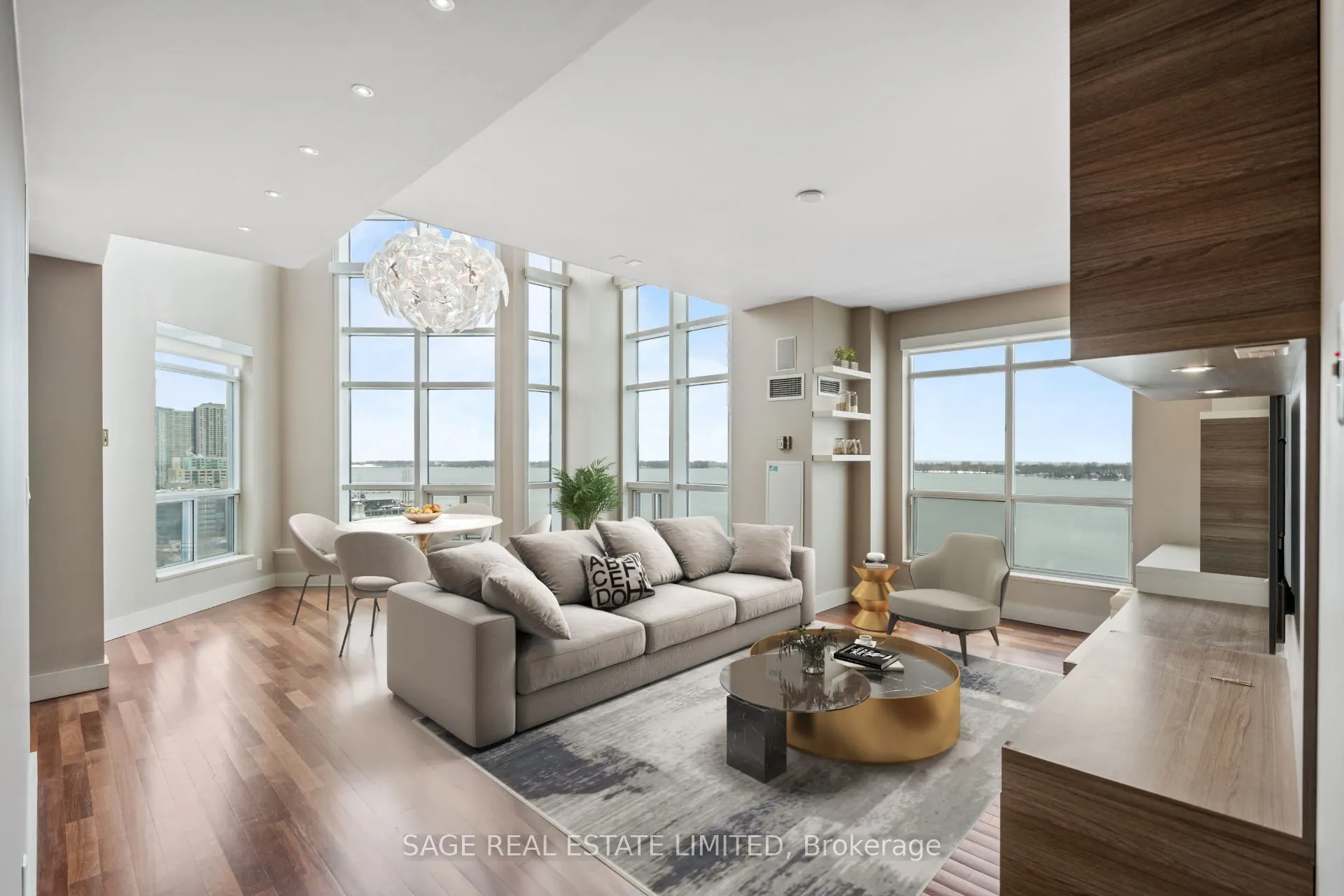 410 Queens Quay W, #LPH8