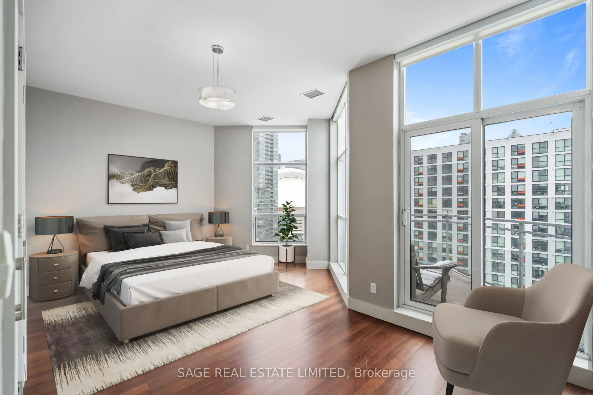410 Queens Quay W, #LPH8