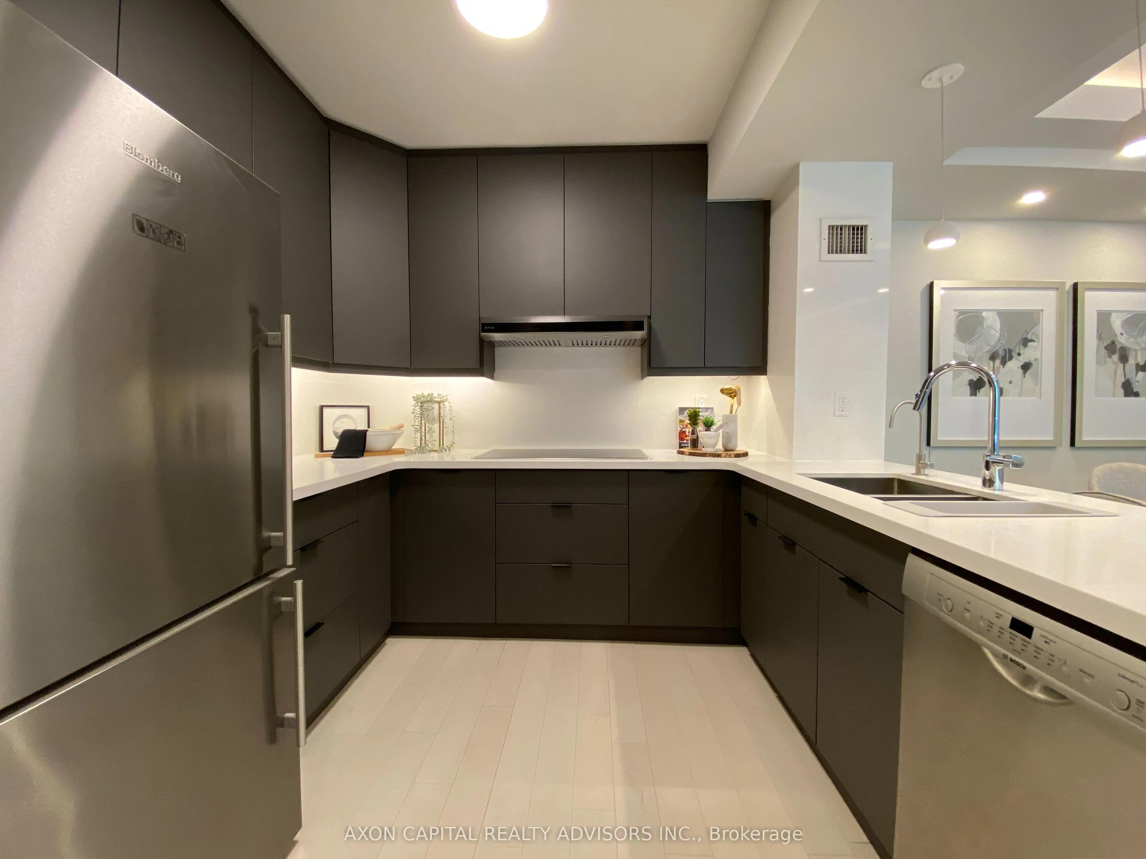 59 Mcmurrich Street, #13