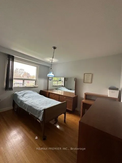 55 Overbrook Place