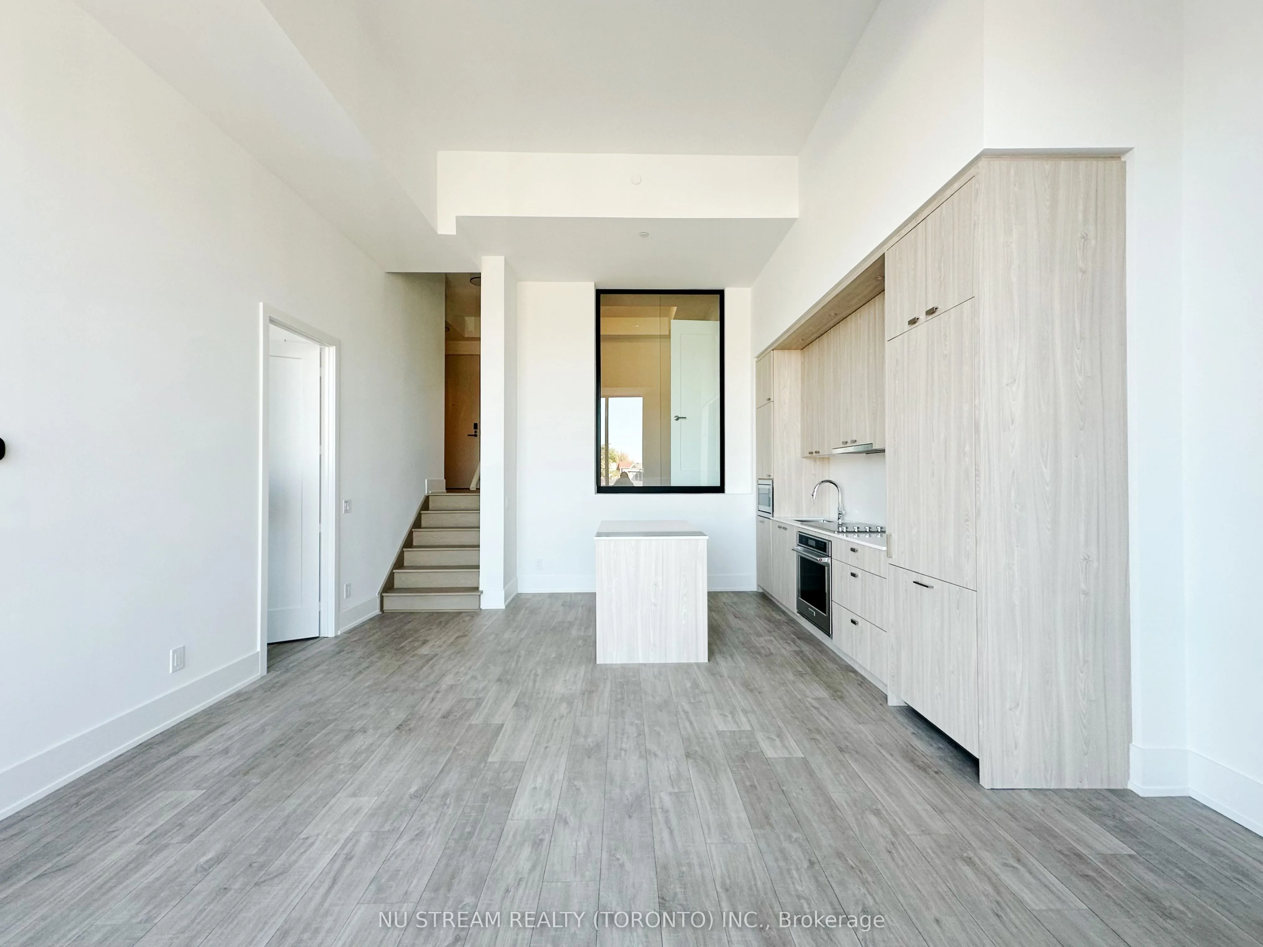 115 Denison Avenue, #413