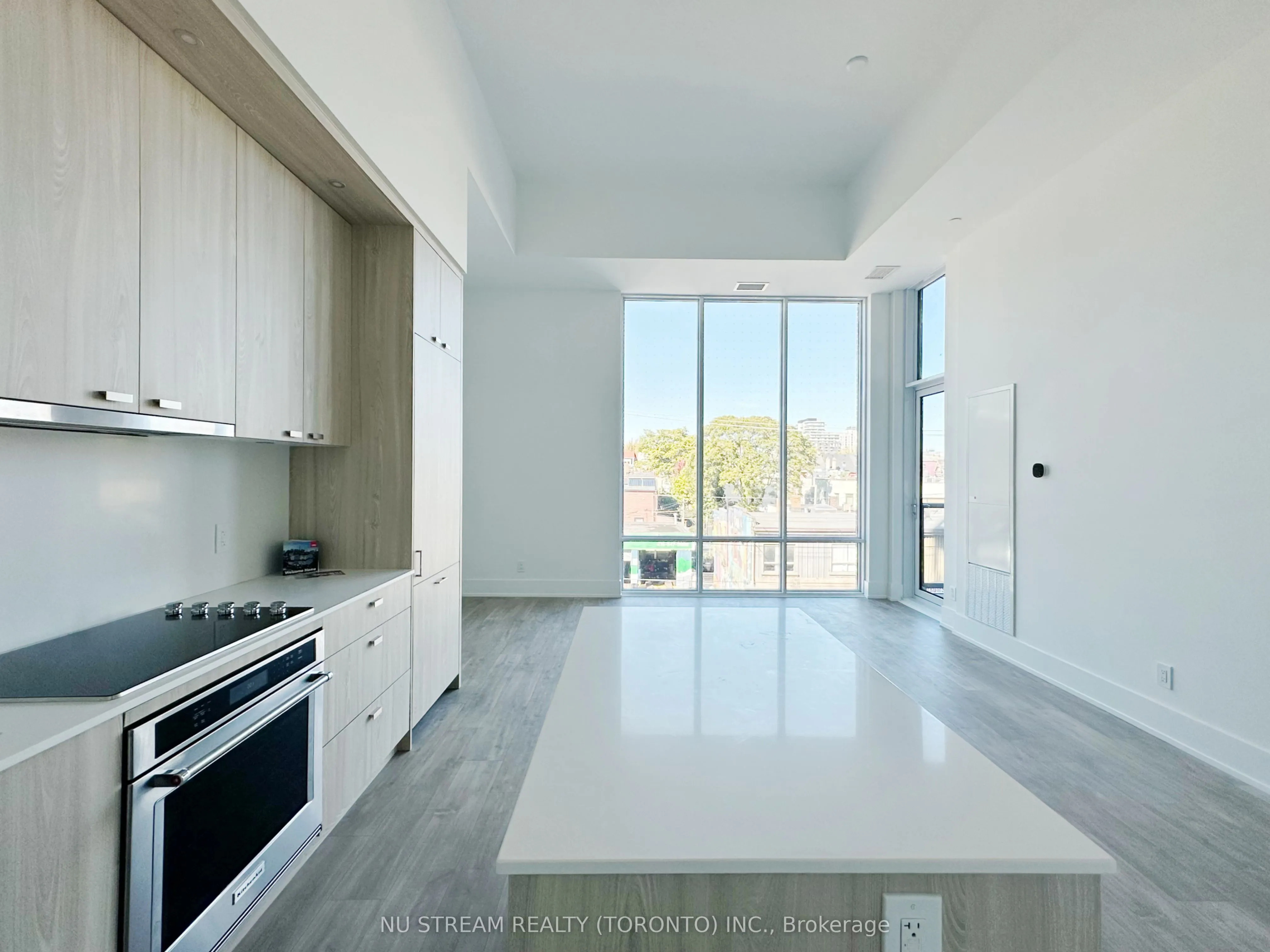 115 Denison Avenue, #413