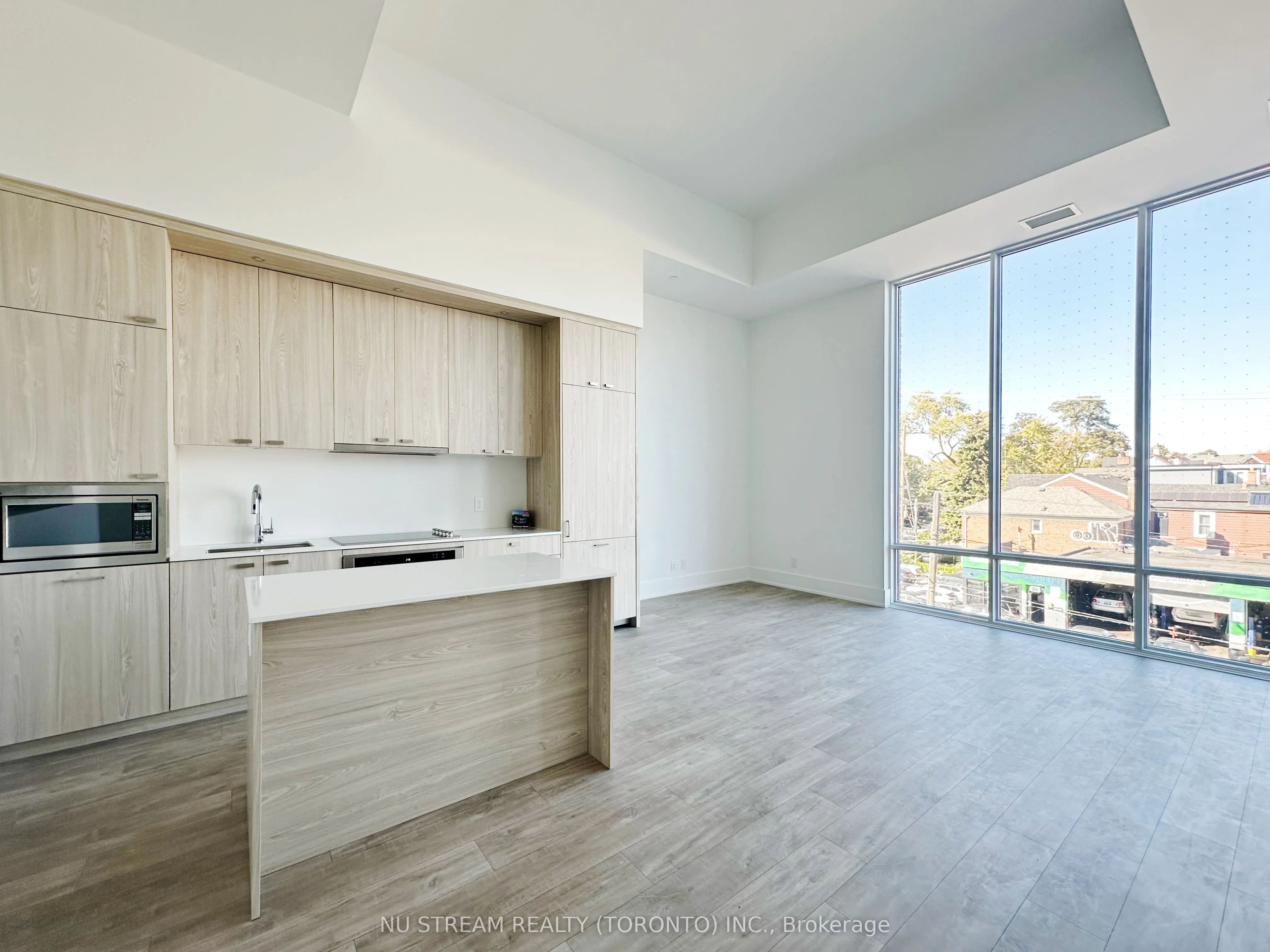 115 Denison Avenue, #413