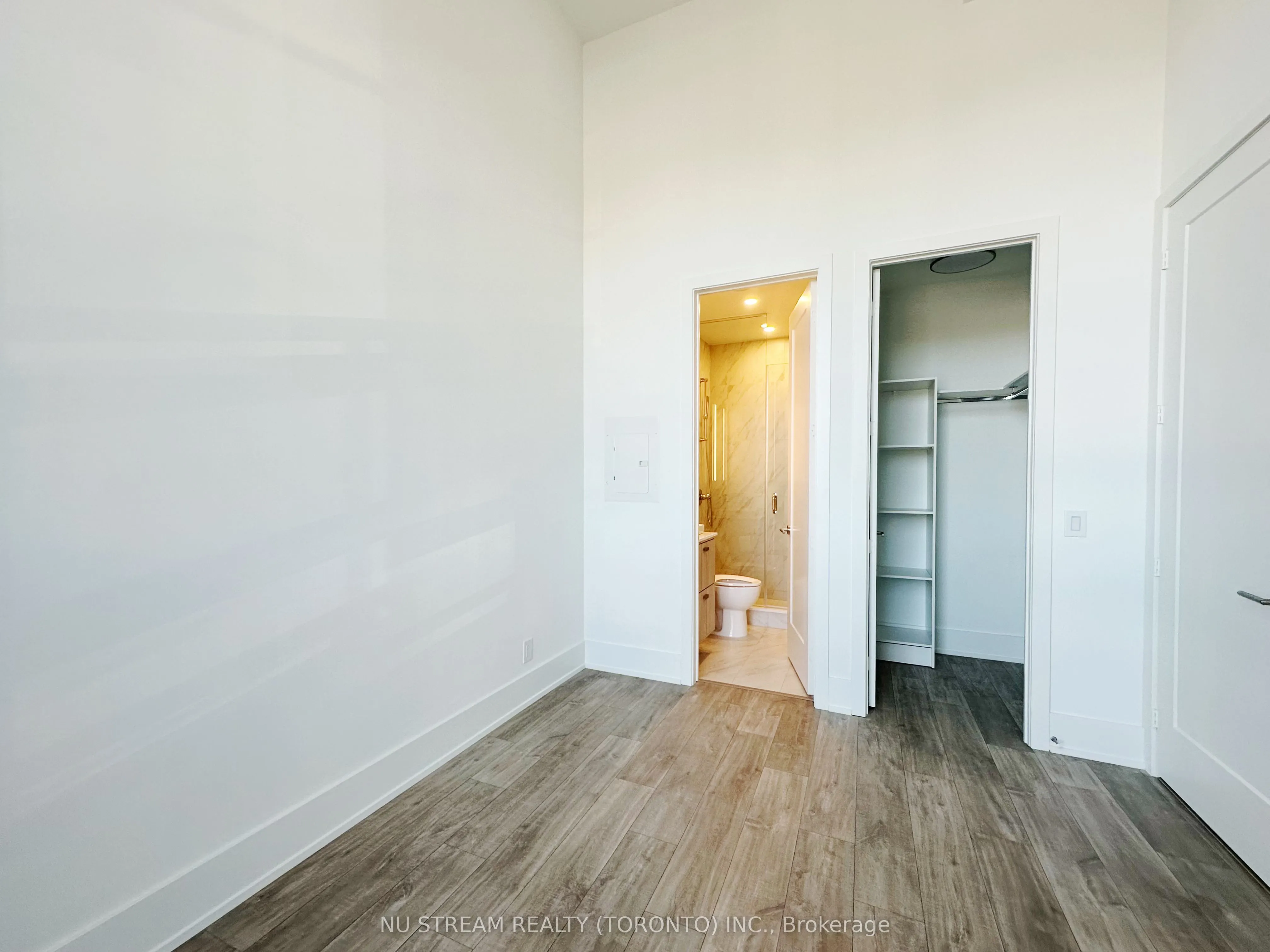 115 Denison Avenue, #413