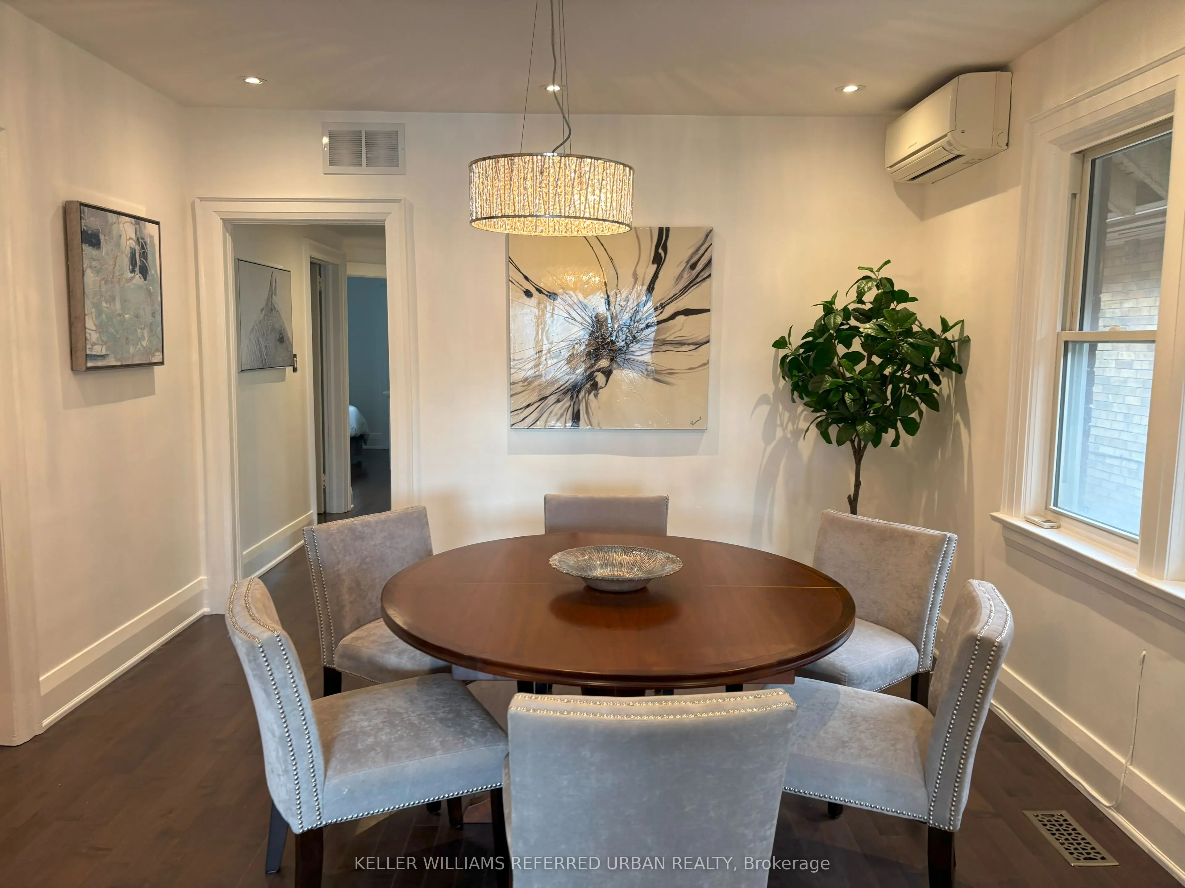 971 Avenue Road, #Upper