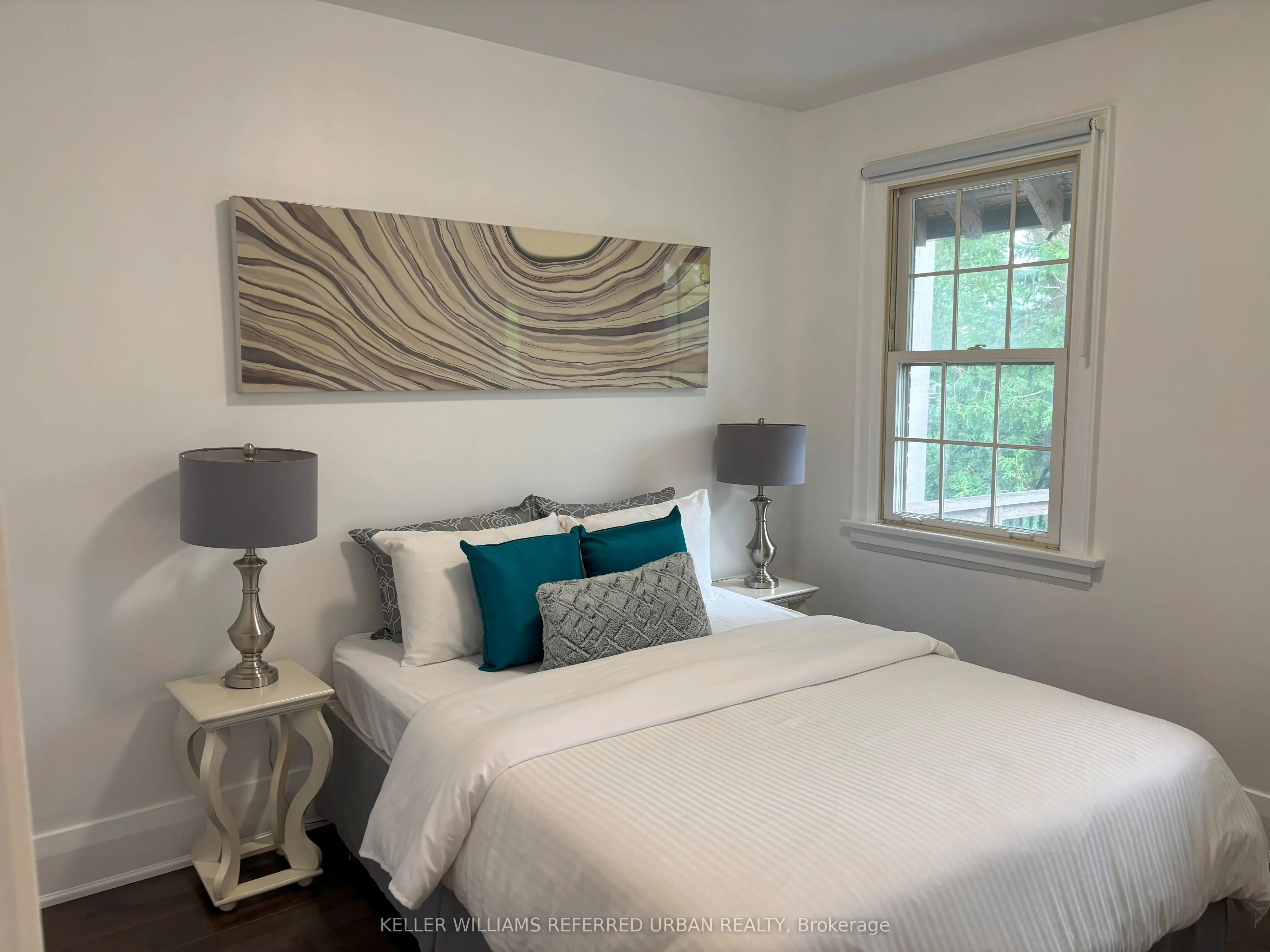 971 Avenue Road, #Upper